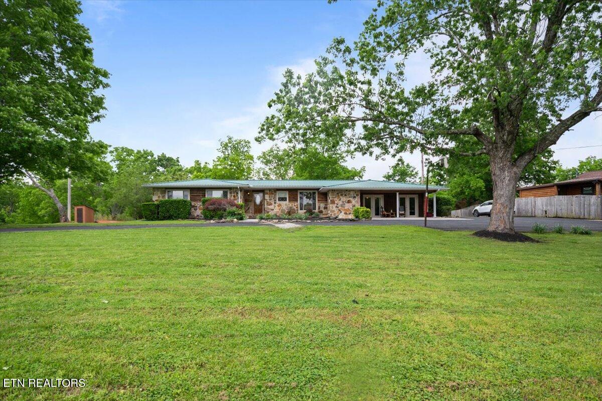 446 Oak Run Rd, Lafollette, TN - Norris Lake Real Estate - Image# 13