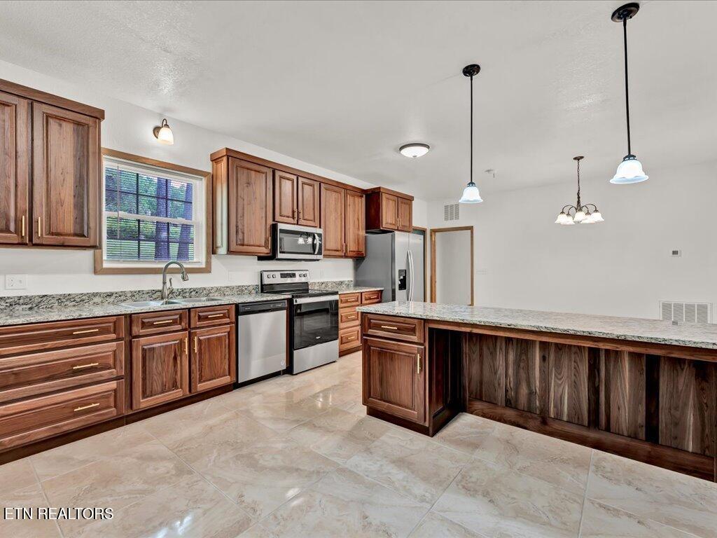 107 Straight Creek Dock Rd, New Tazewell, TN - Norris Lake Real Estate - Image# 10