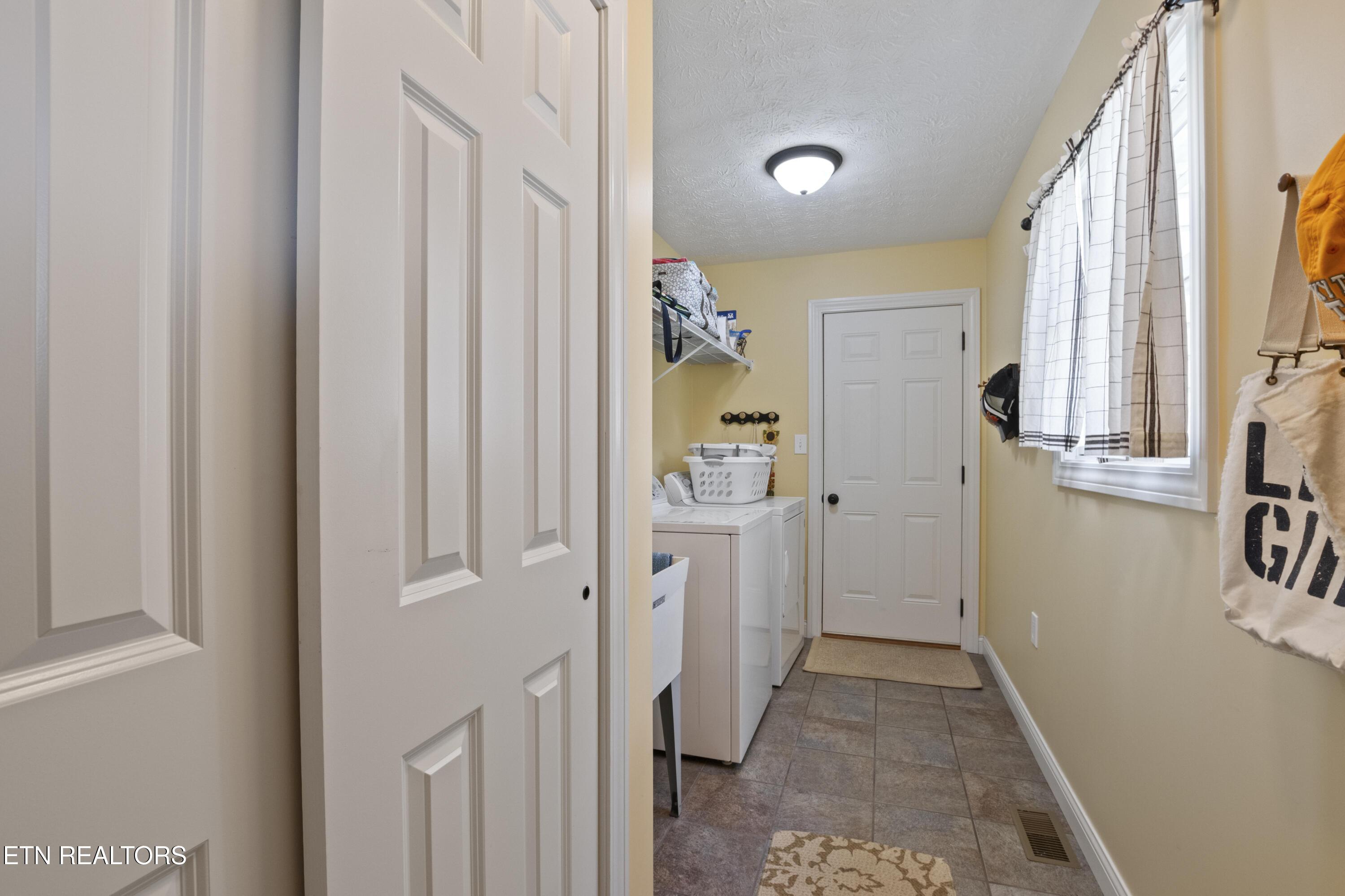 345 Mariner Point Rd, Lafollette, TN - Norris Lake Real Estate - Image# 14