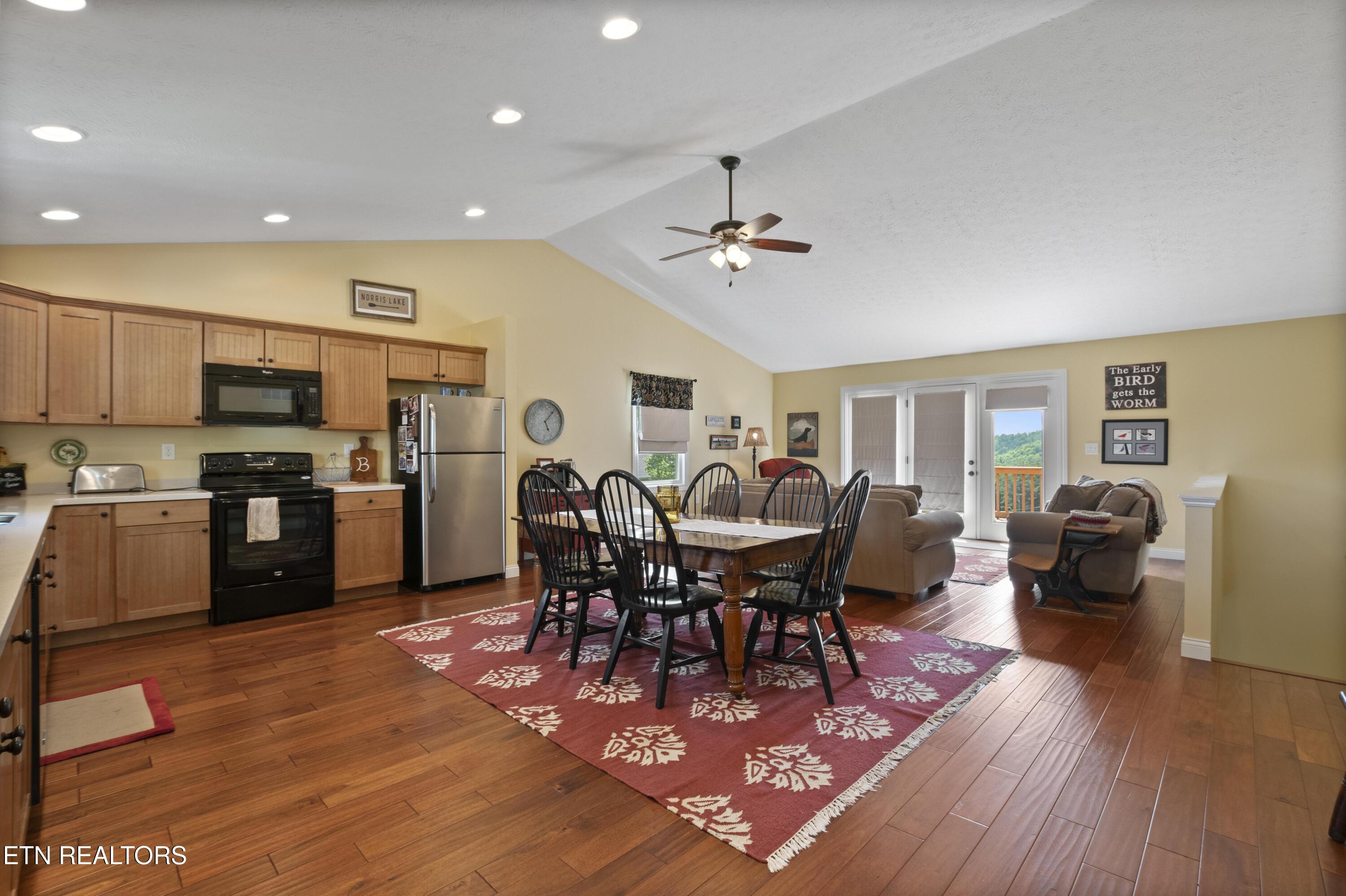 345 Mariner Point Rd, Lafollette, TN - Norris Lake Real Estate - Image# 7