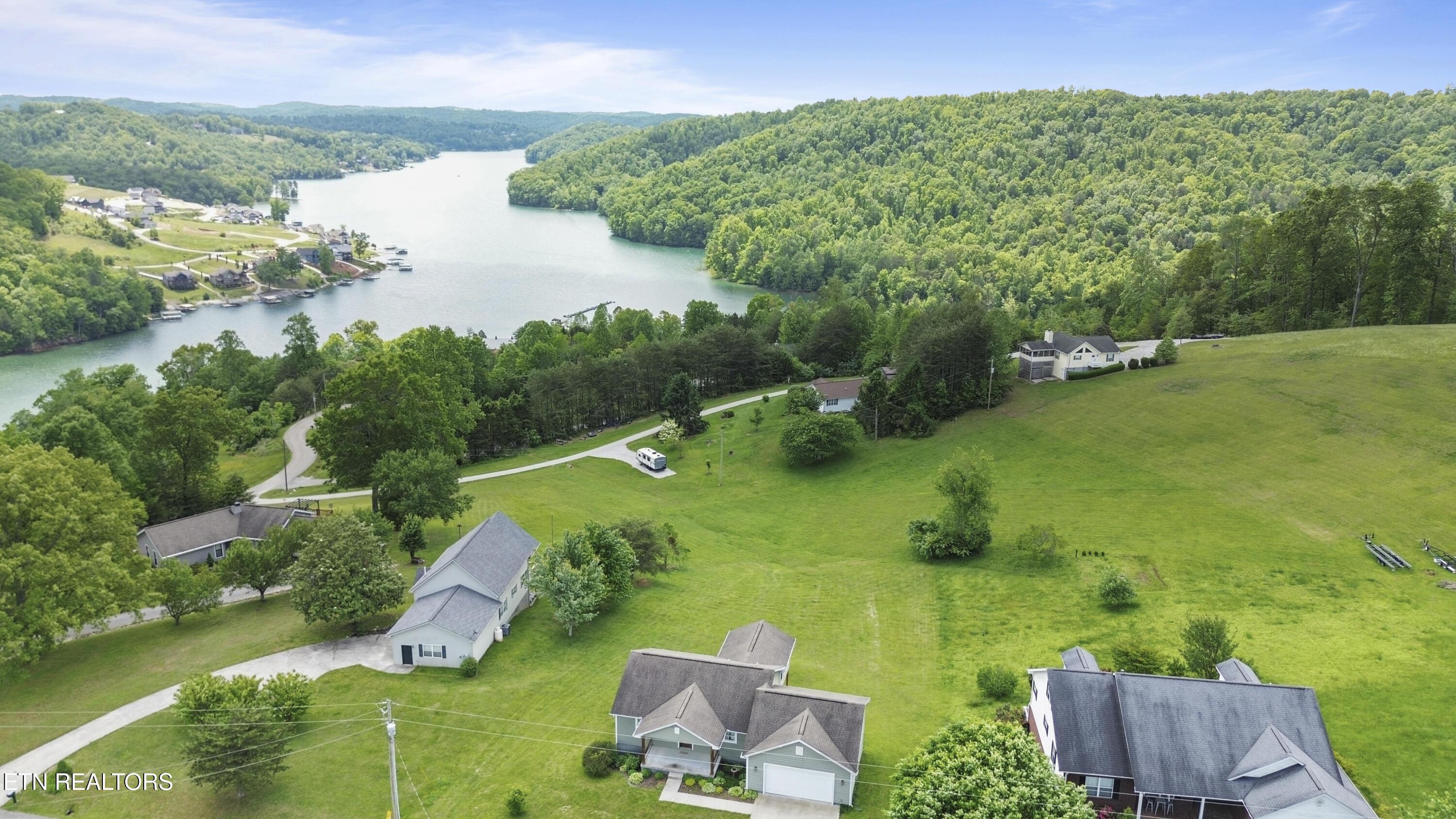 345 Mariner Point Rd, Lafollette, TN - Norris Lake Real Estate - Image# 43