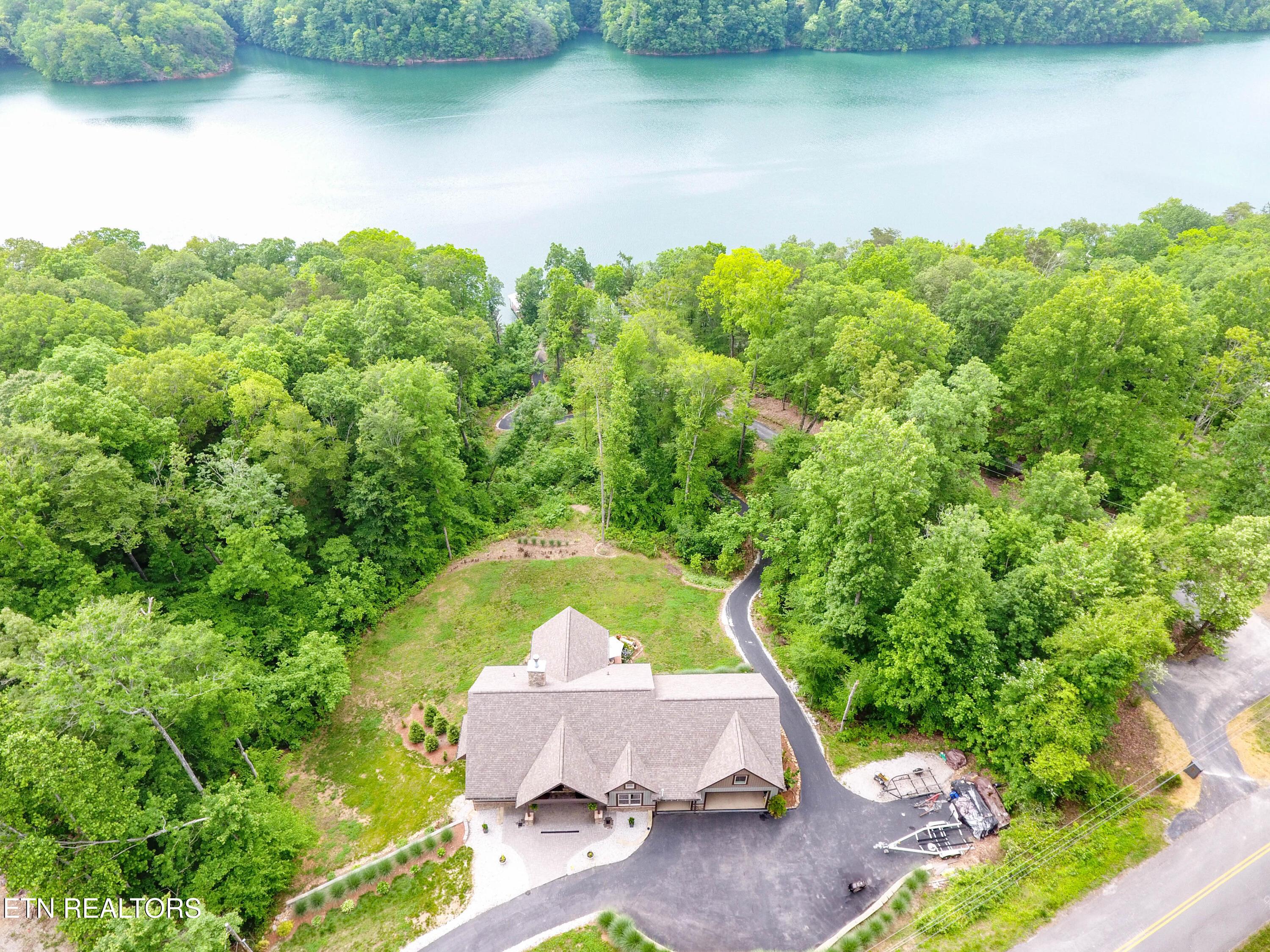 635 Norris Shores Drive, Sharps Chapel, TN - Norris Lake Real Estate - Image# 4