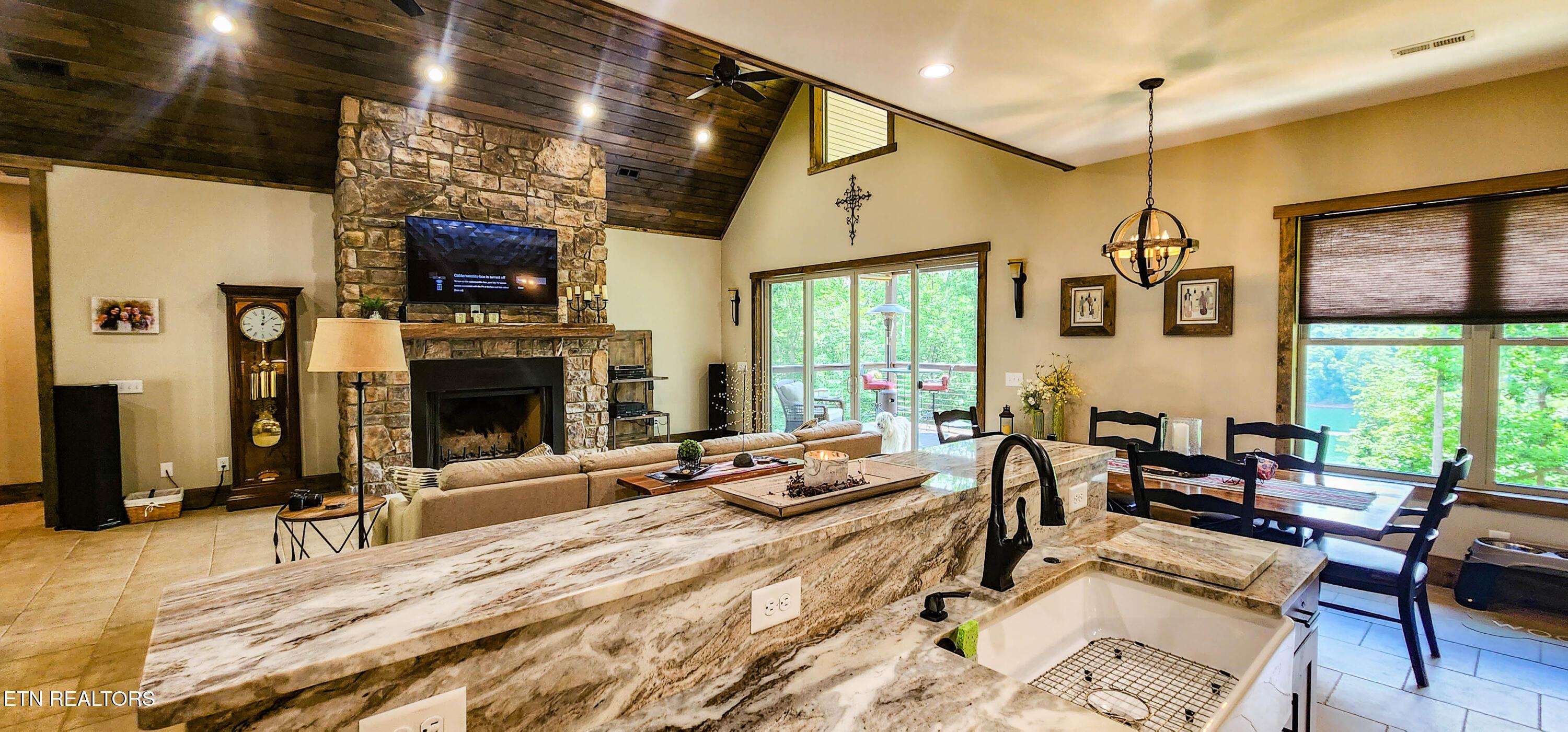 635 Norris Shores Drive, Sharps Chapel, TN - Norris Lake Real Estate - Image# 13