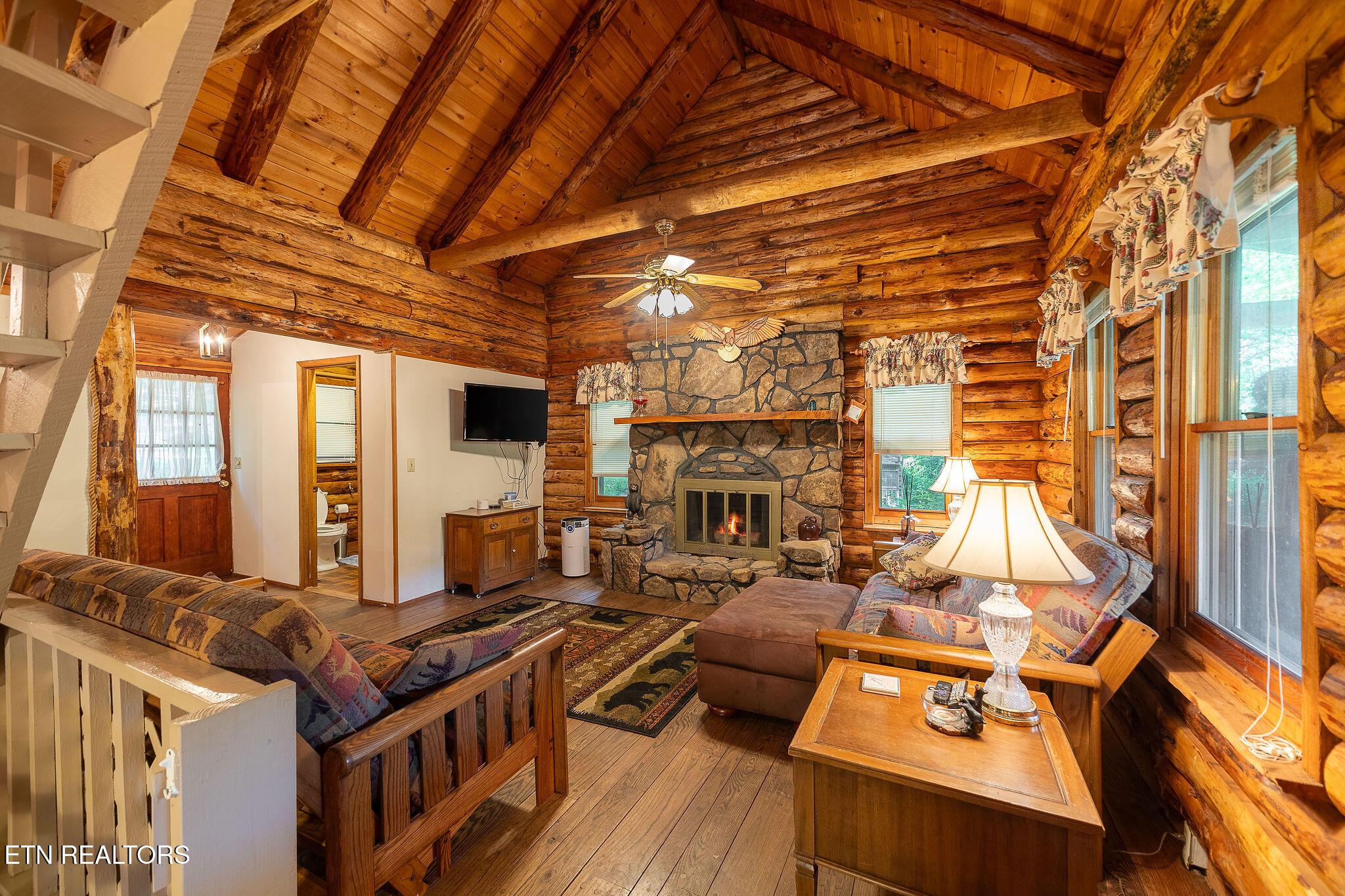 258 Marina Lane, Lafollette, TN - Norris Lake Real Estate - Image# 8