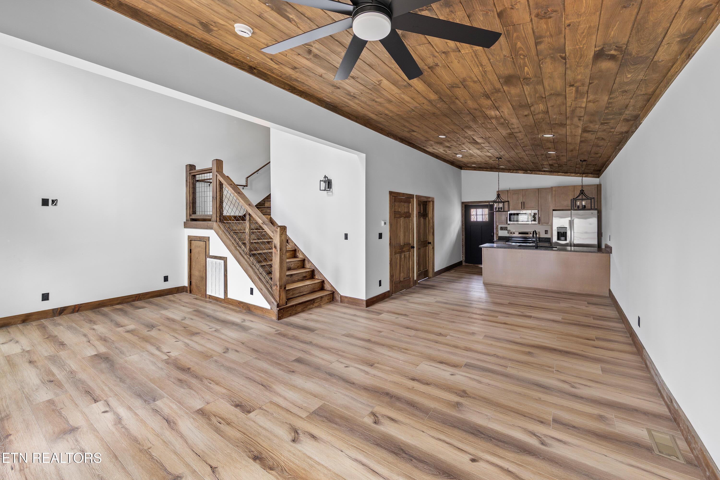 Norris Lake Real Estate - Image# 2