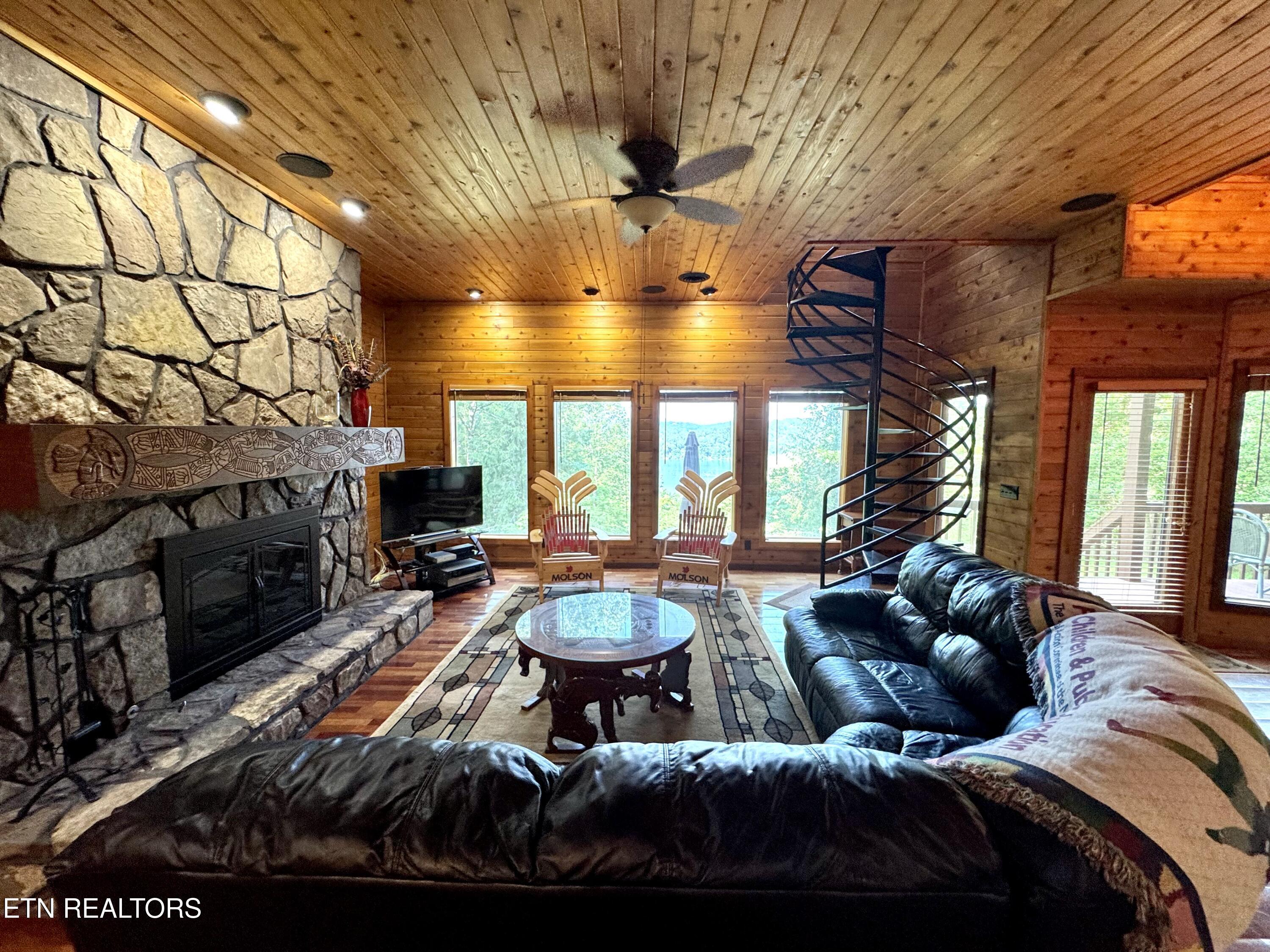 1186 Deerfield Way, Lafollette, TN - Norris Lake Real Estate - Image# 38