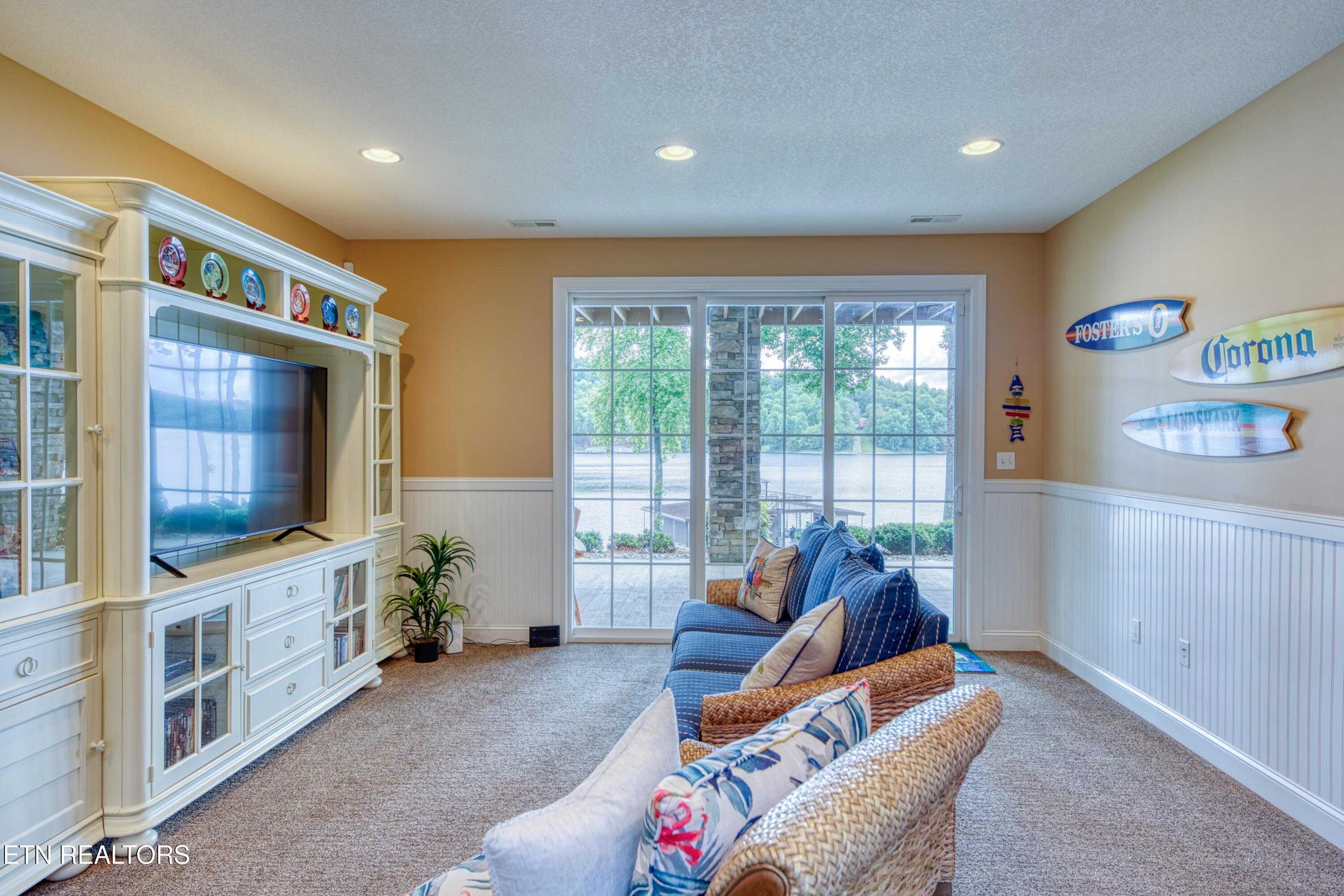 429 Hiawassee View Drive, Jacksboro, TN - Norris Lake Real Estate - Image# 31