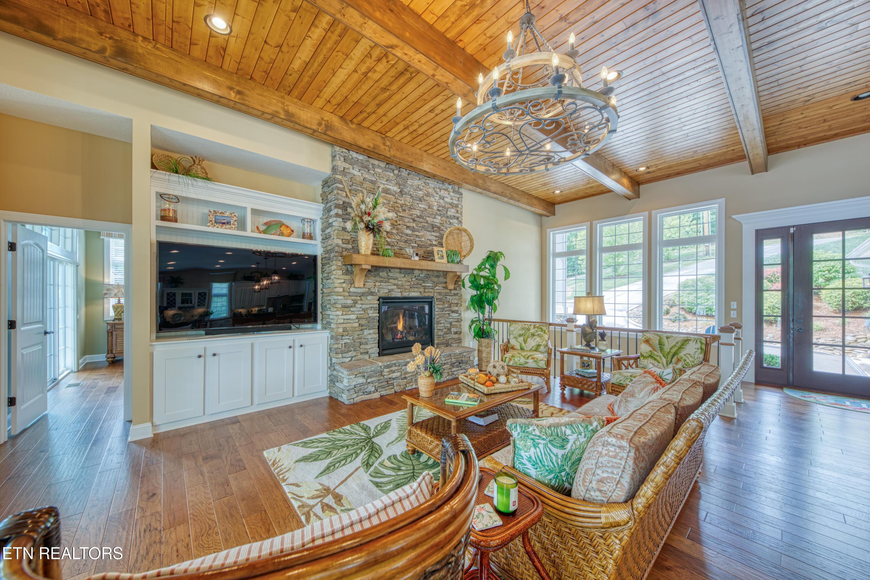429 Hiawassee View Drive, Jacksboro, TN - Norris Lake Real Estate - Image# 6