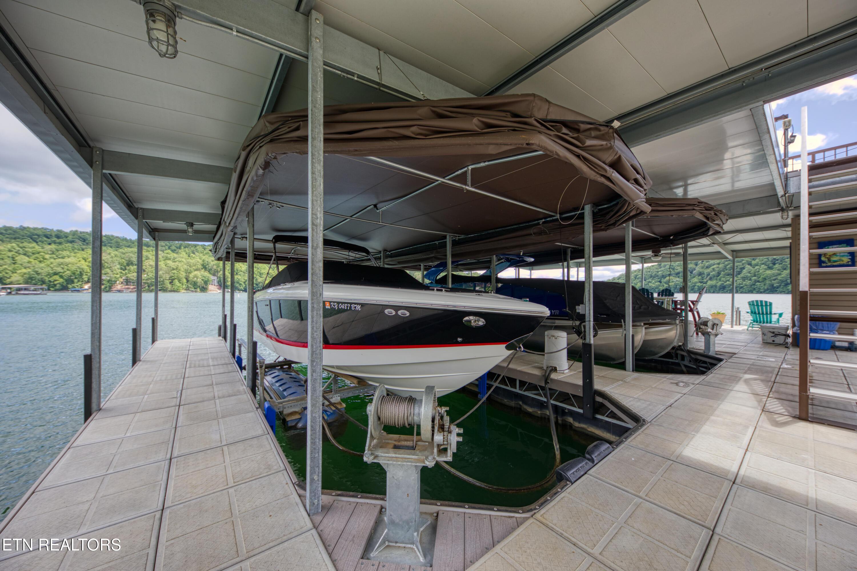 429 Hiawassee View Drive, Jacksboro, TN - Norris Lake Real Estate - Image# 51