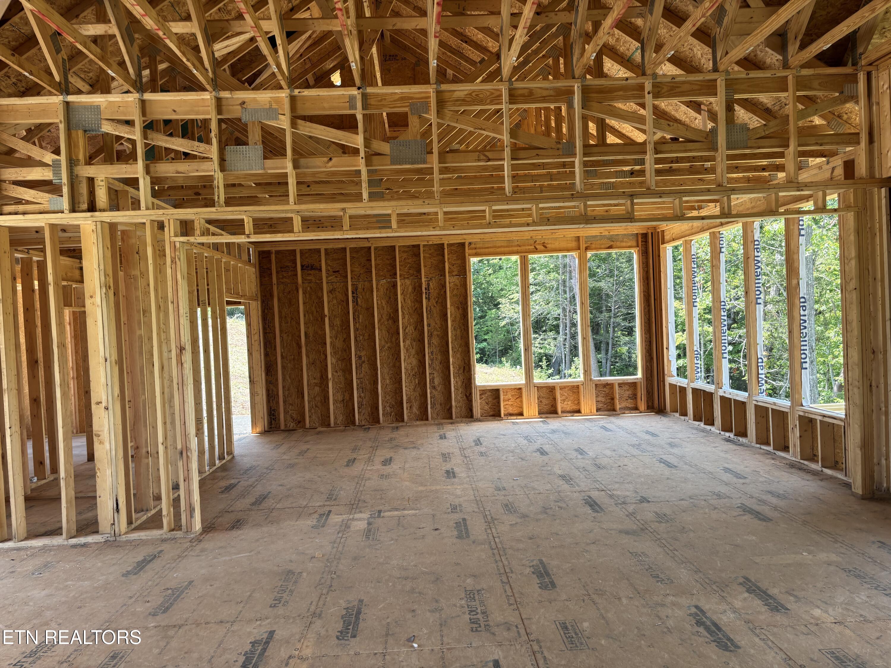 300 Bluff Trace, Jacksboro, TN - Norris Lake Real Estate - Image# 22