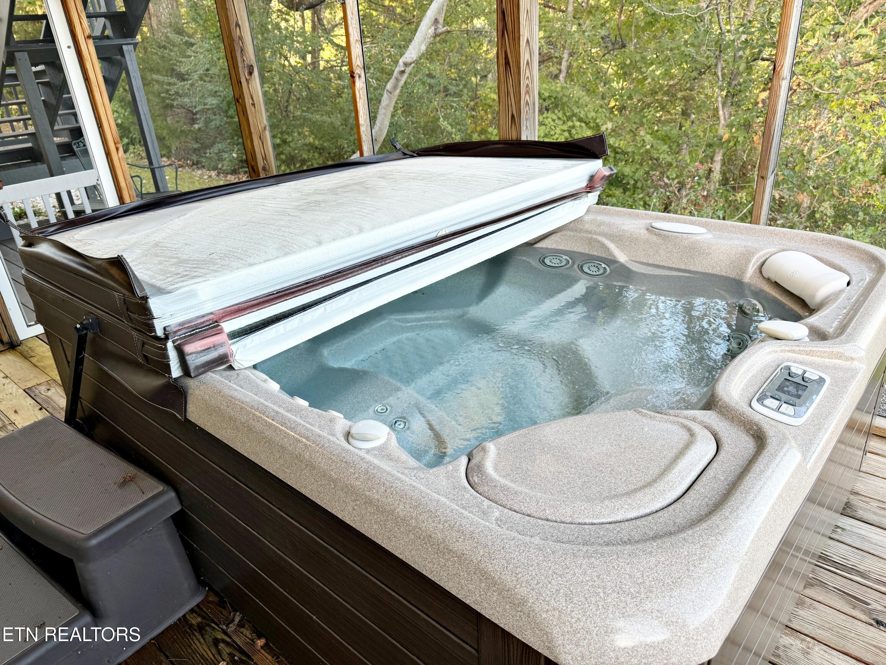 240 Mariner Point Rd, Lafollette, TN - Norris Lake Real Estate - Image# 17