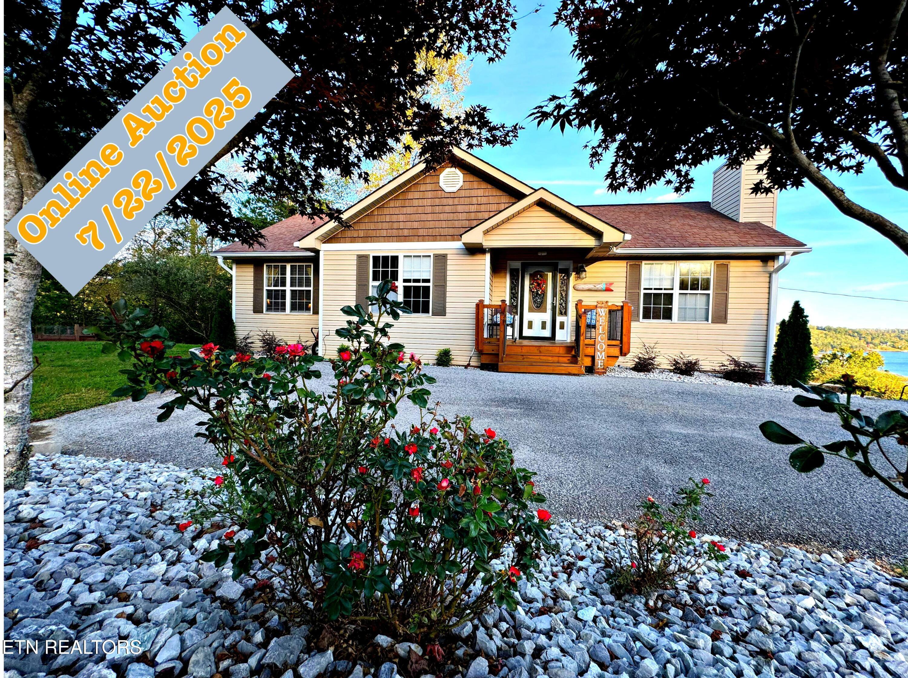 240 Mariner Point Rd, Lafollette, TN - Norris Lake Real Estate - Image# 1