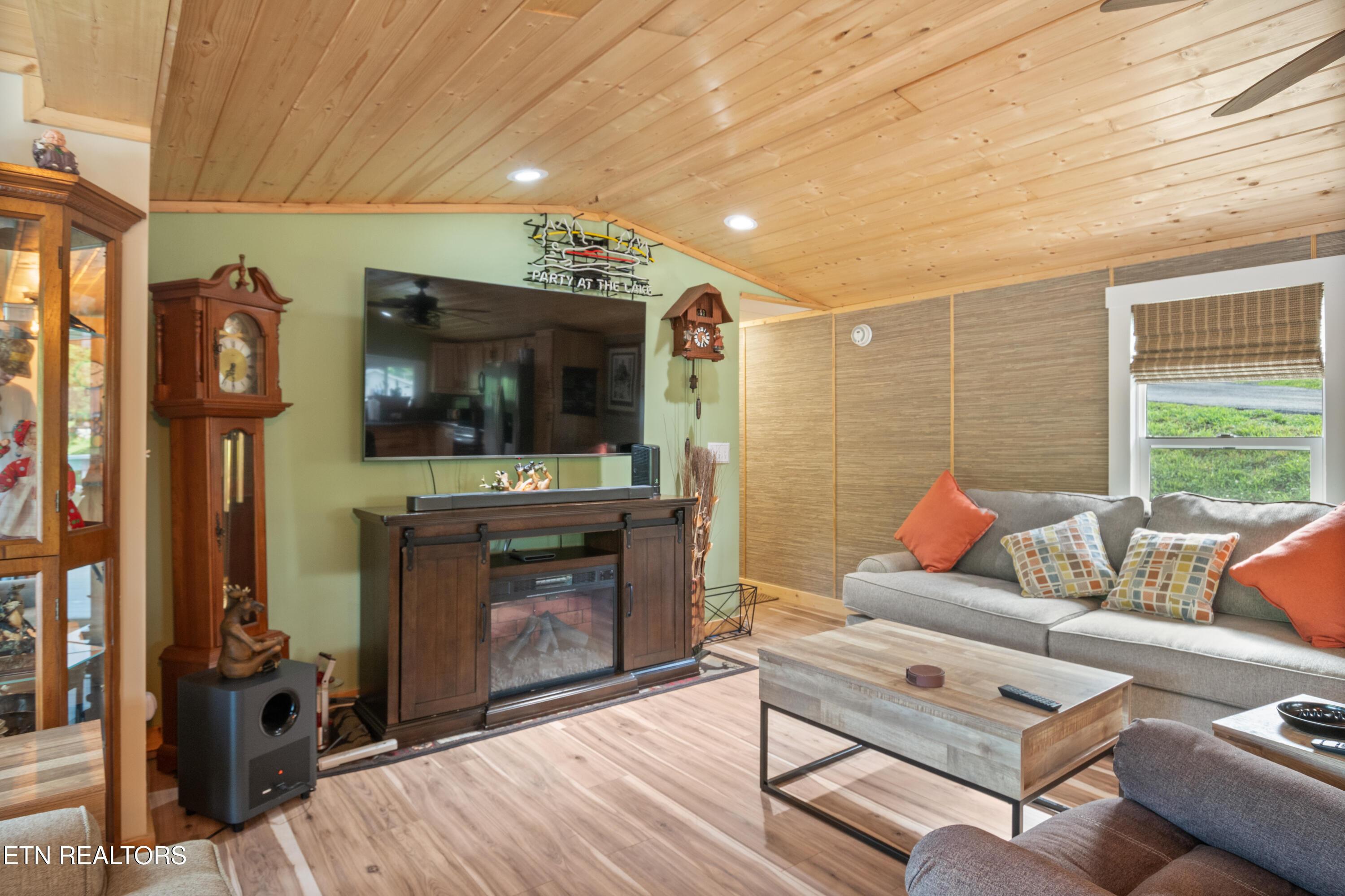 642 Blue Springs Rd, Speedwell, TN - Norris Lake Real Estate - Image# 14