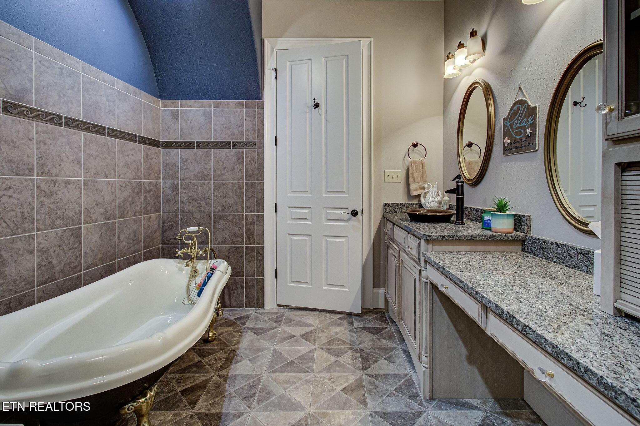 470 Reginas Point, Sharps Chapel, TN - Norris Lake Real Estate - Image# 37