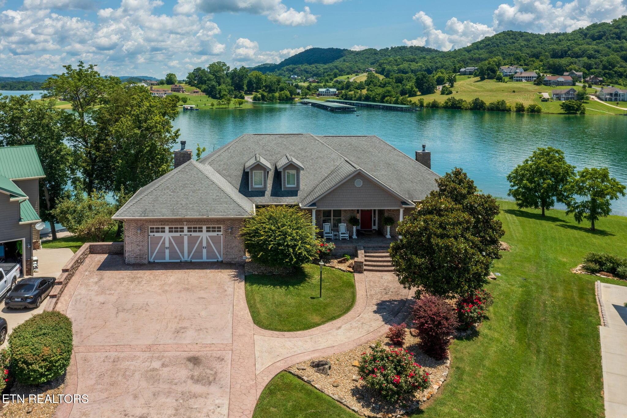 470 Reginas Point, Sharps Chapel, TN - Norris Lake Real Estate - Image# 2