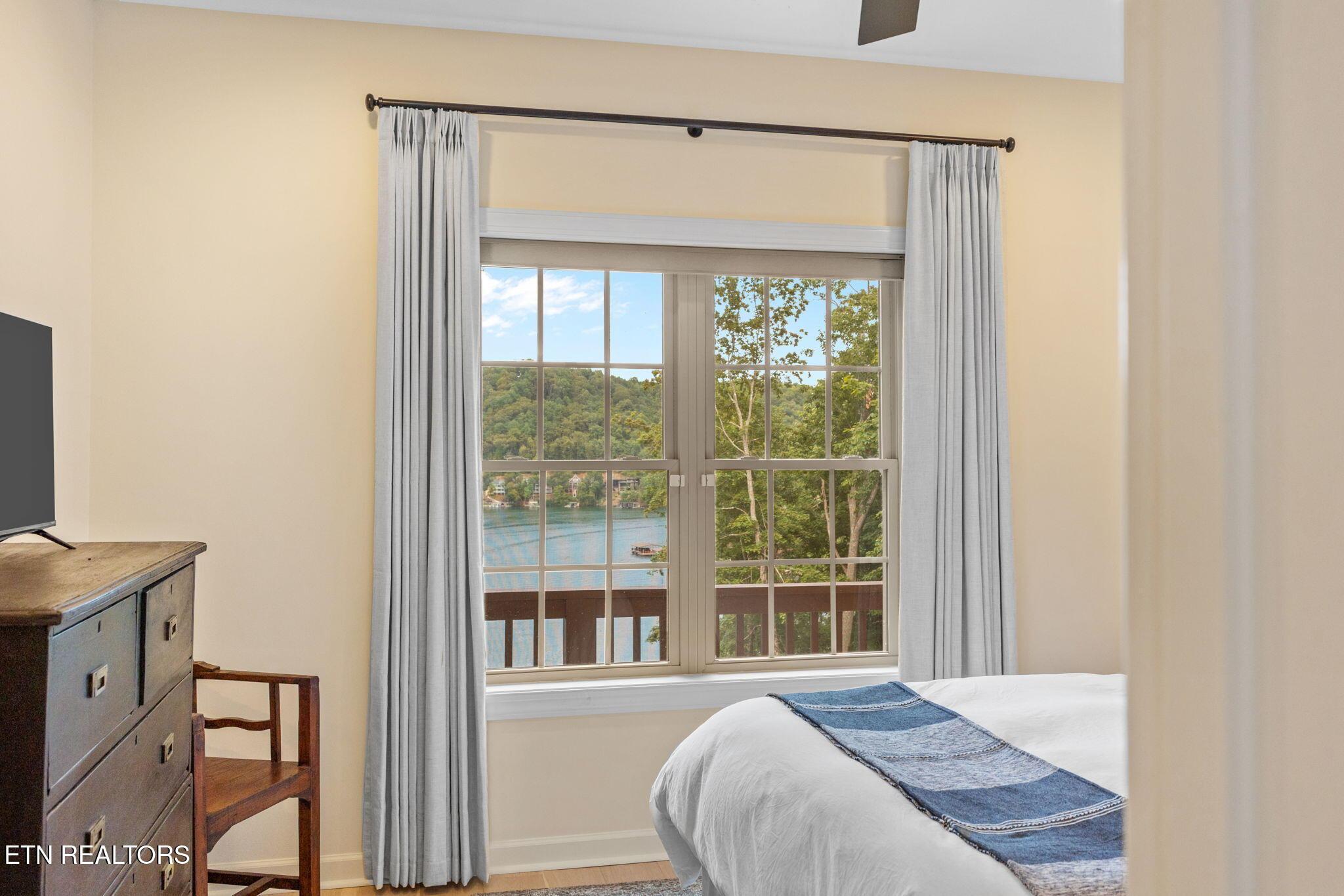 Norris Lake Real Estate - Image# 40