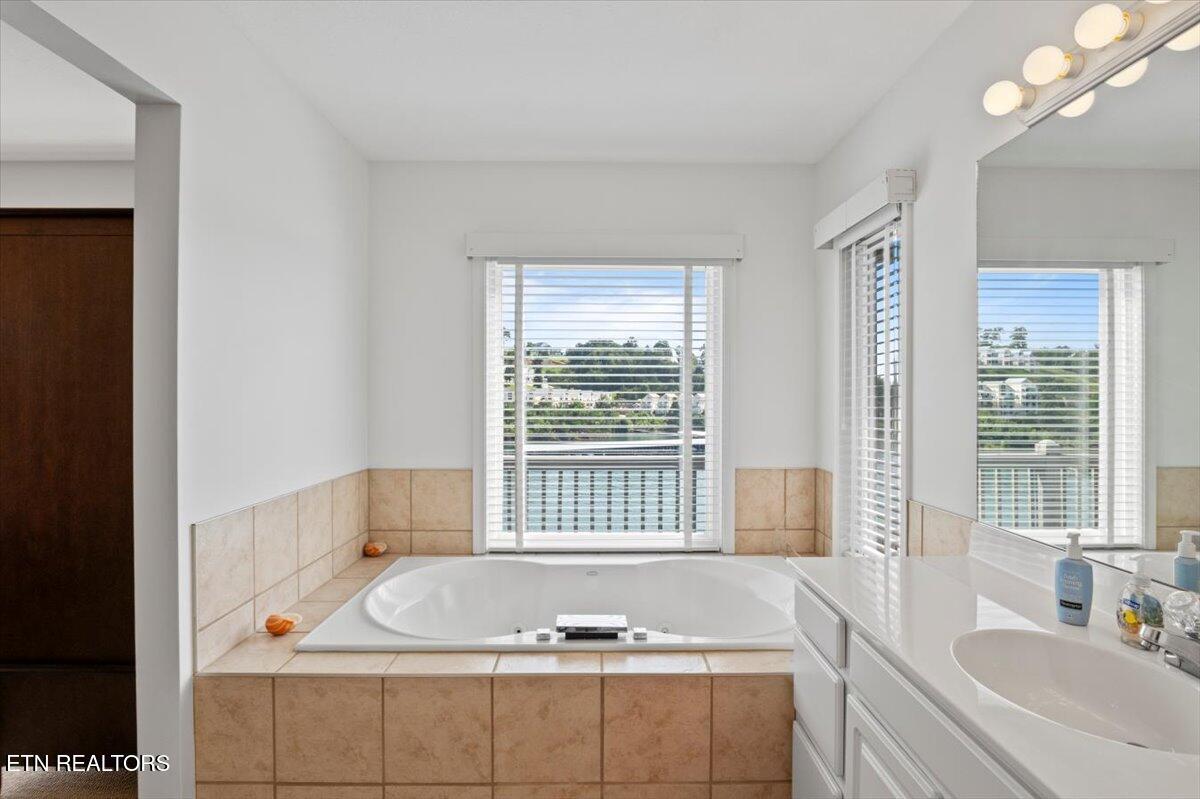 Norris Lake Real Estate - Image# 39