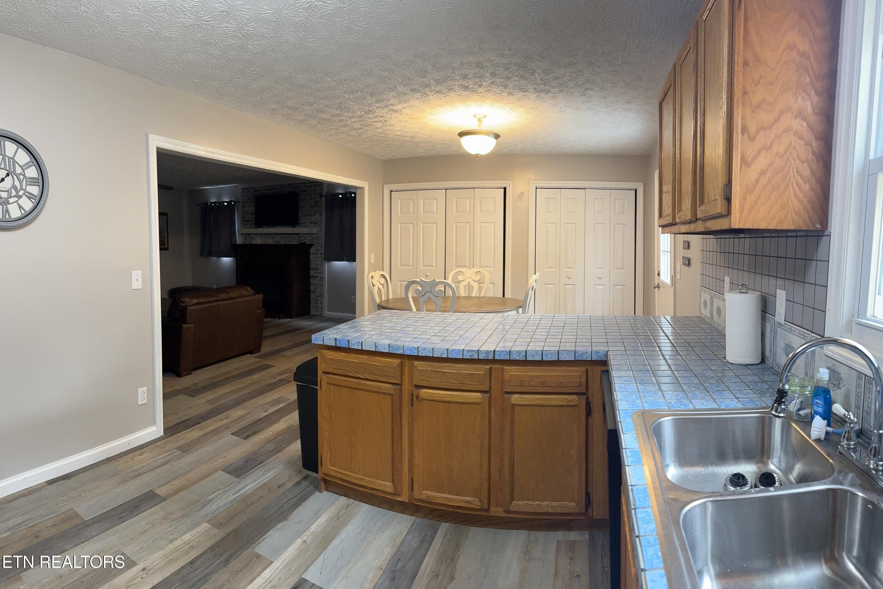 2270 Cove Pointe Rd, Lafollette, TN - Norris Lake Real Estate - Image# 11
