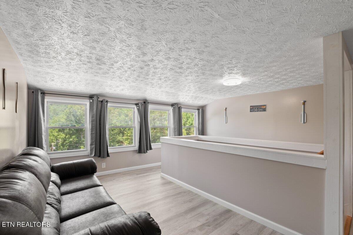 Norris Lake Real Estate - Image# 33