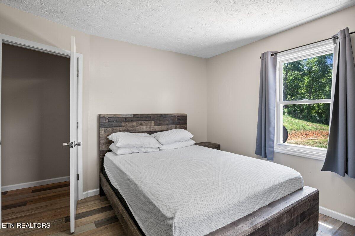 Norris Lake Real Estate - Image# 30
