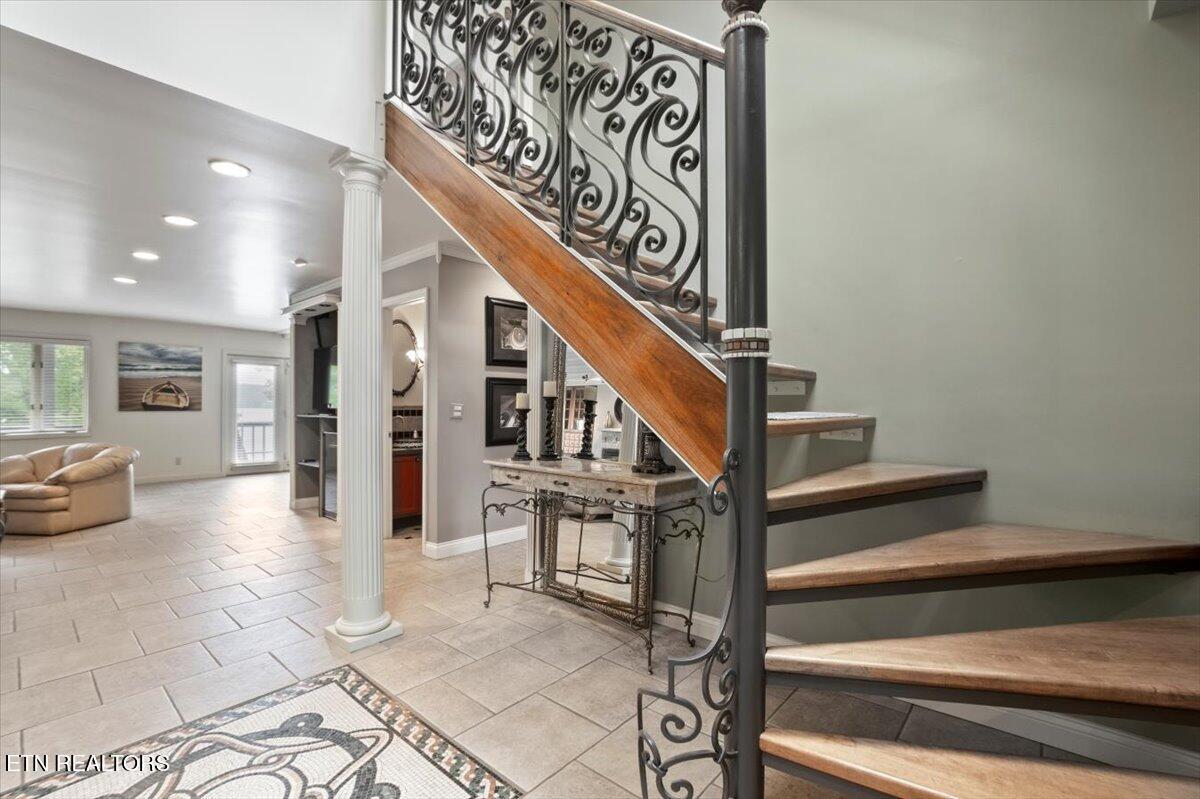 700 Shanghai Landing Lane, Lafollette, TN - Norris Lake Real Estate - Image# 12