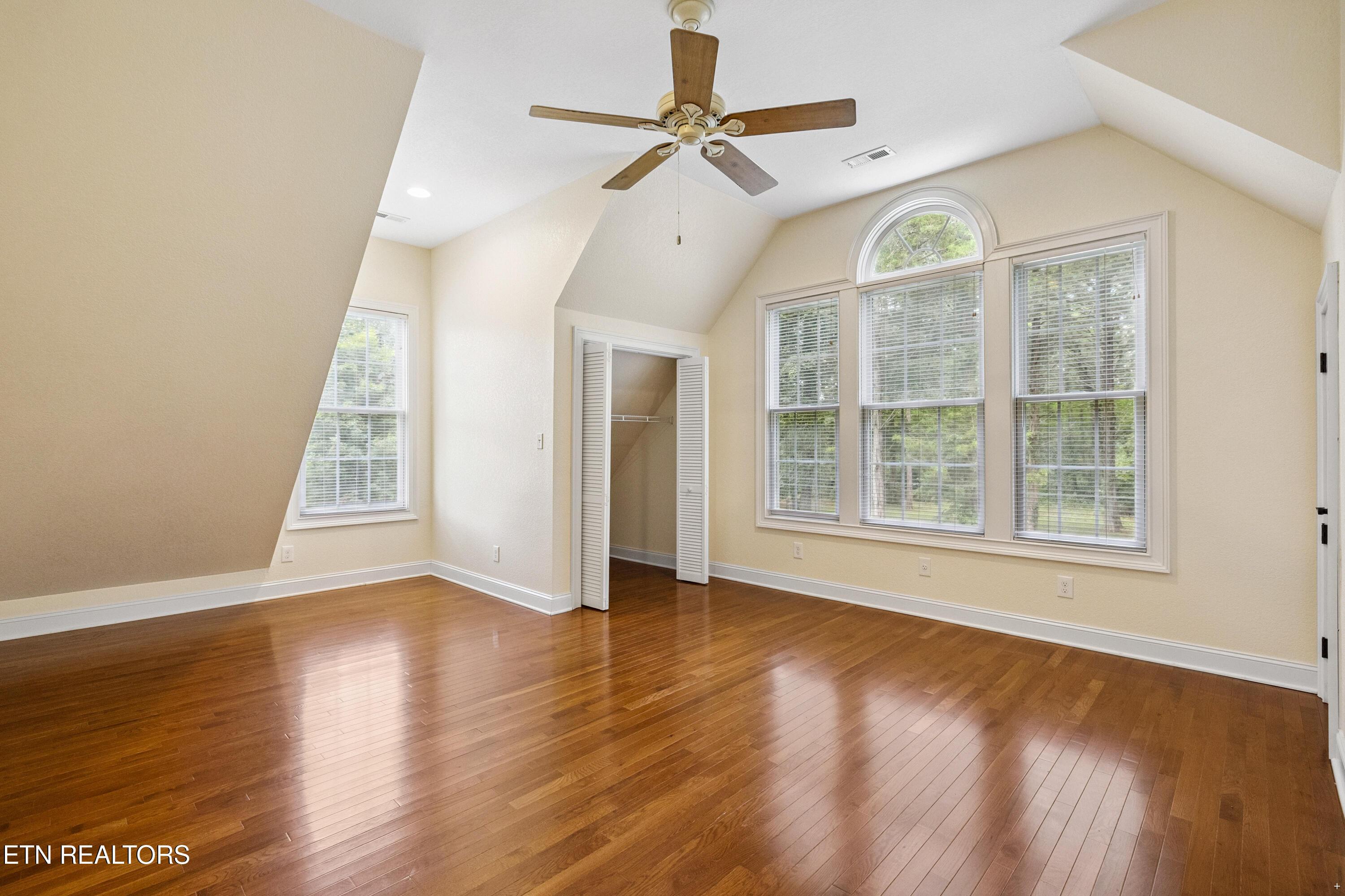 Norris Lake Real Estate - Image# 24