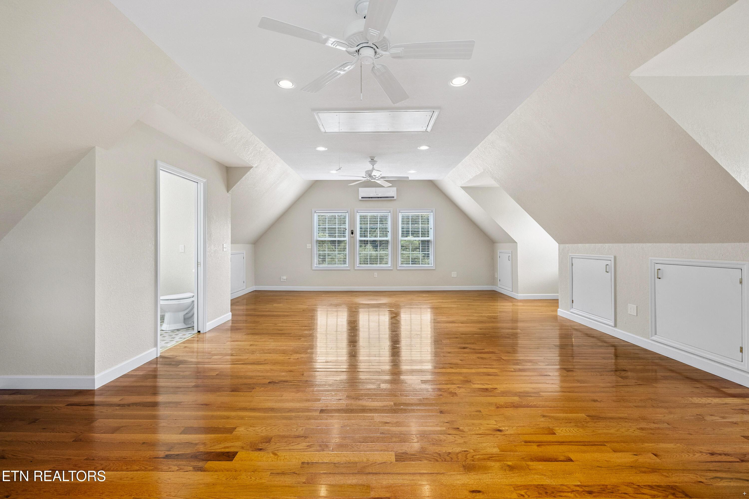 Norris Lake Real Estate - Image# 31