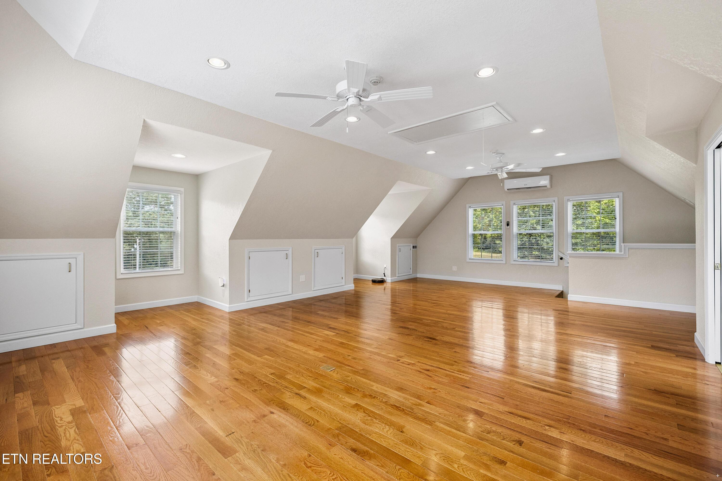 Norris Lake Real Estate - Image# 30