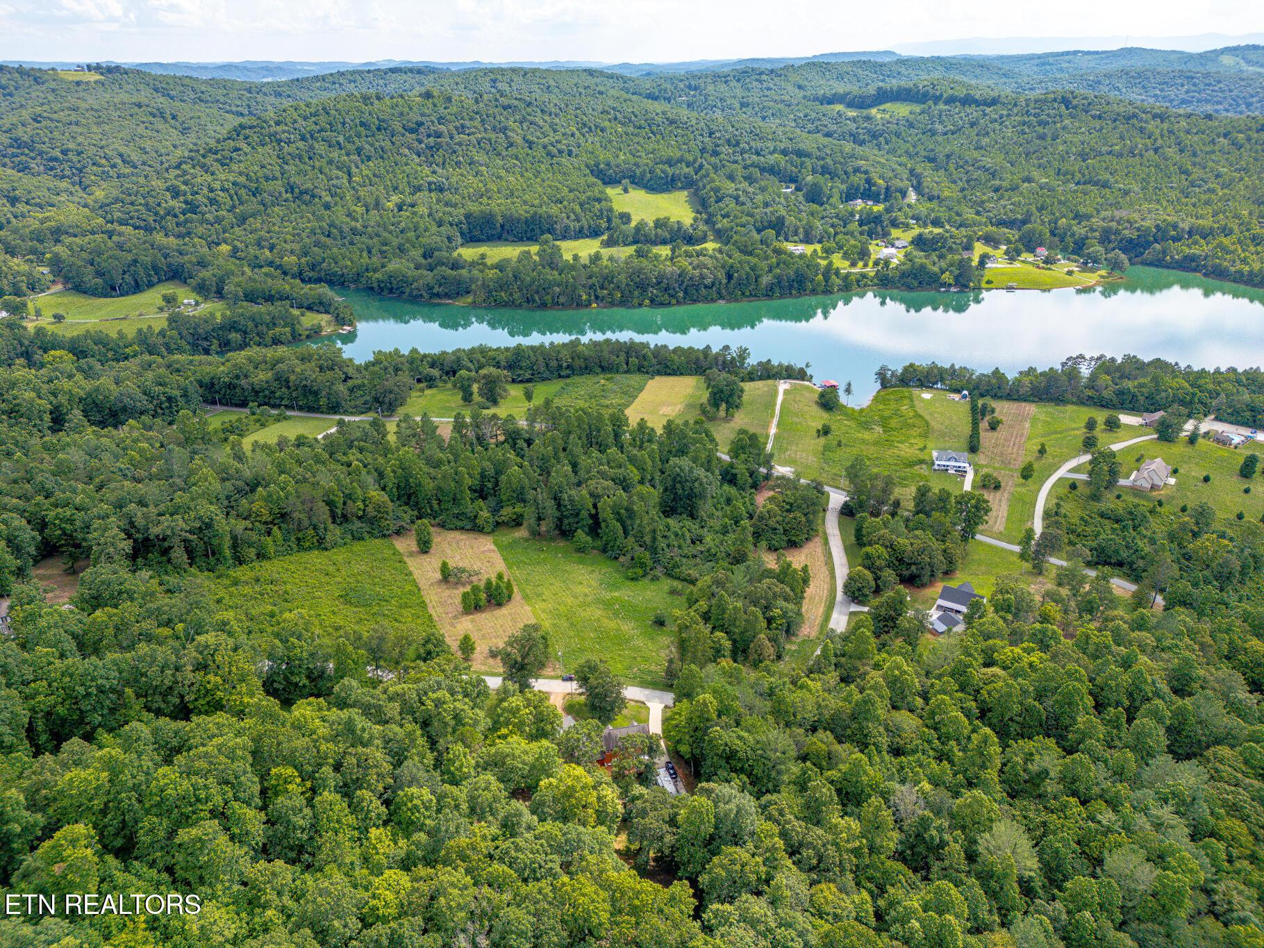 103 Pinnacle Pointe Way, Sharps Chapel, TN - Norris Lake Real Estate - Image# 7