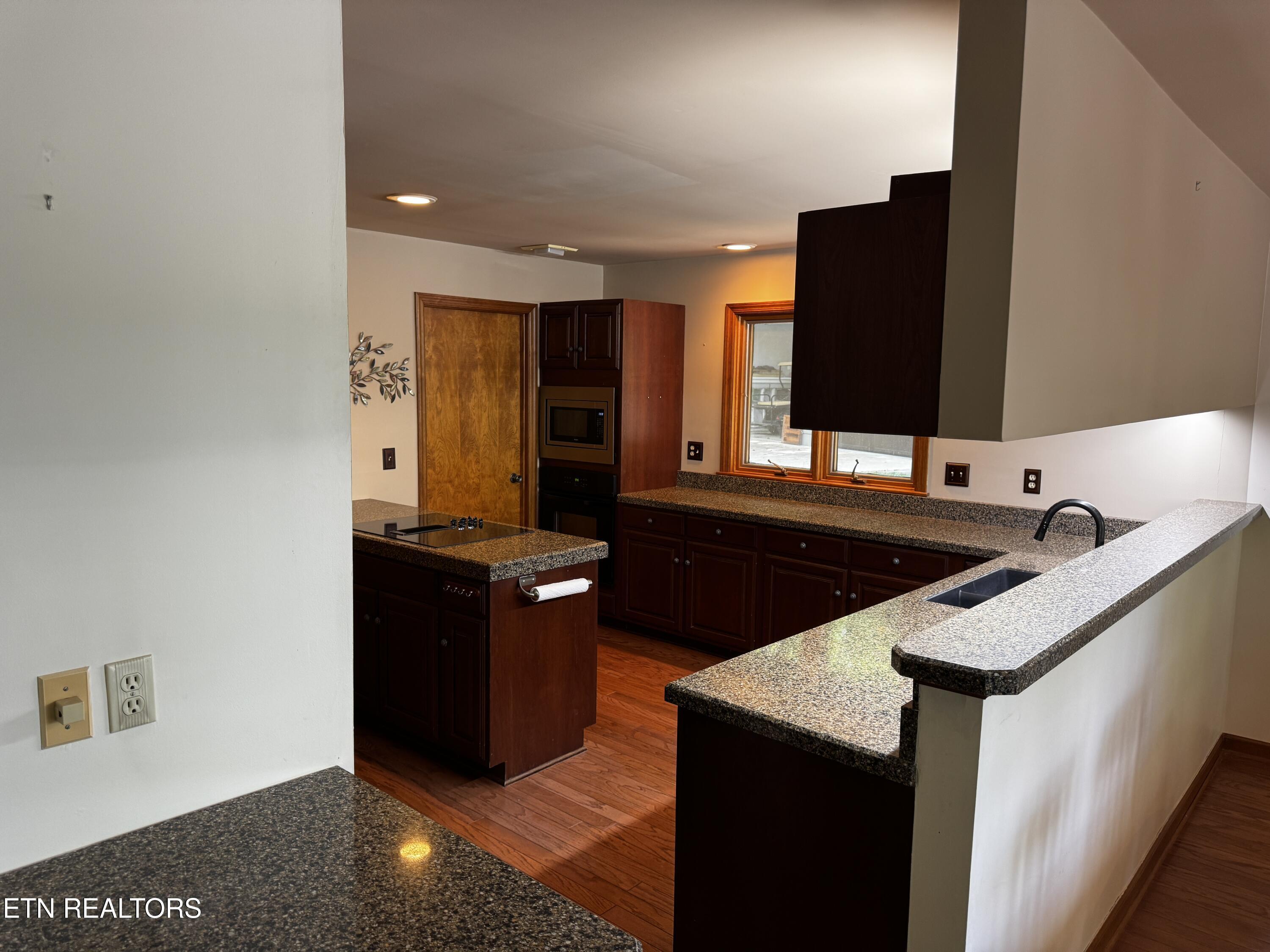 848 Cove Norris Rd, Caryville, TN - Norris Lake Real Estate - Image# 6