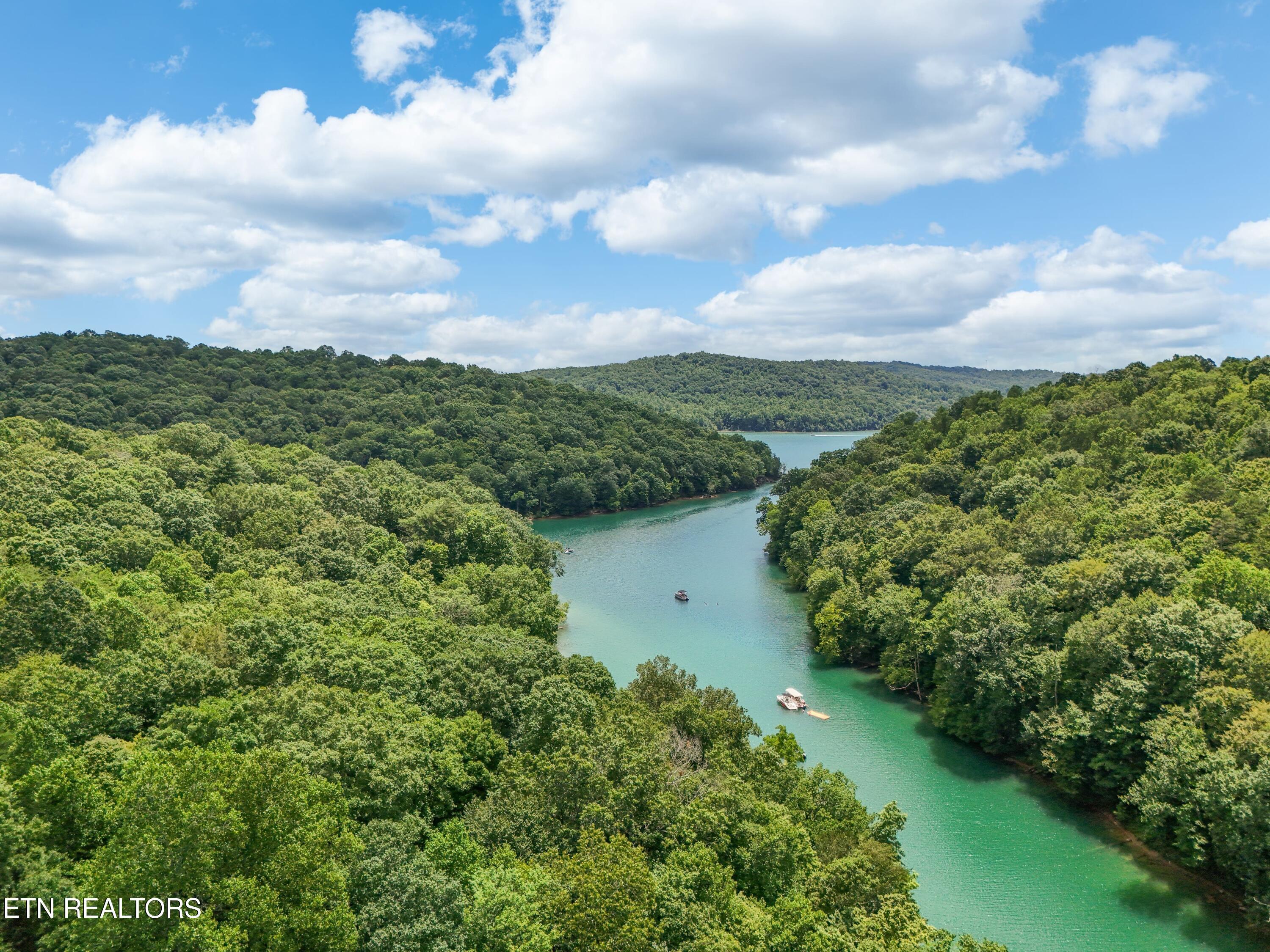 512 Cedar Gate Lane, Lafollette, TN - Norris Lake Real Estate - Image# 9