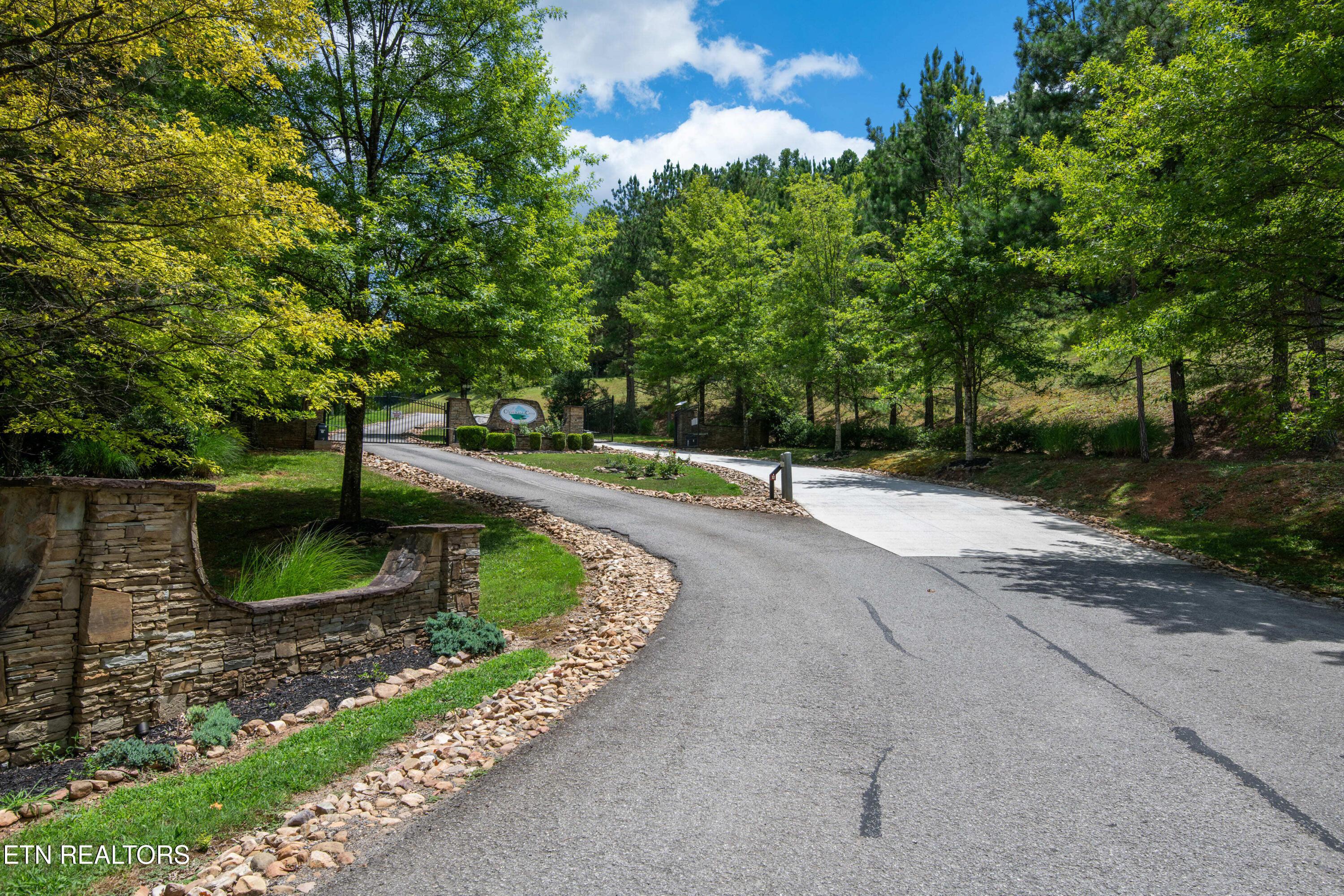 512 Cedar Gate Lane, Lafollette, TN - Norris Lake Real Estate - Image# 16