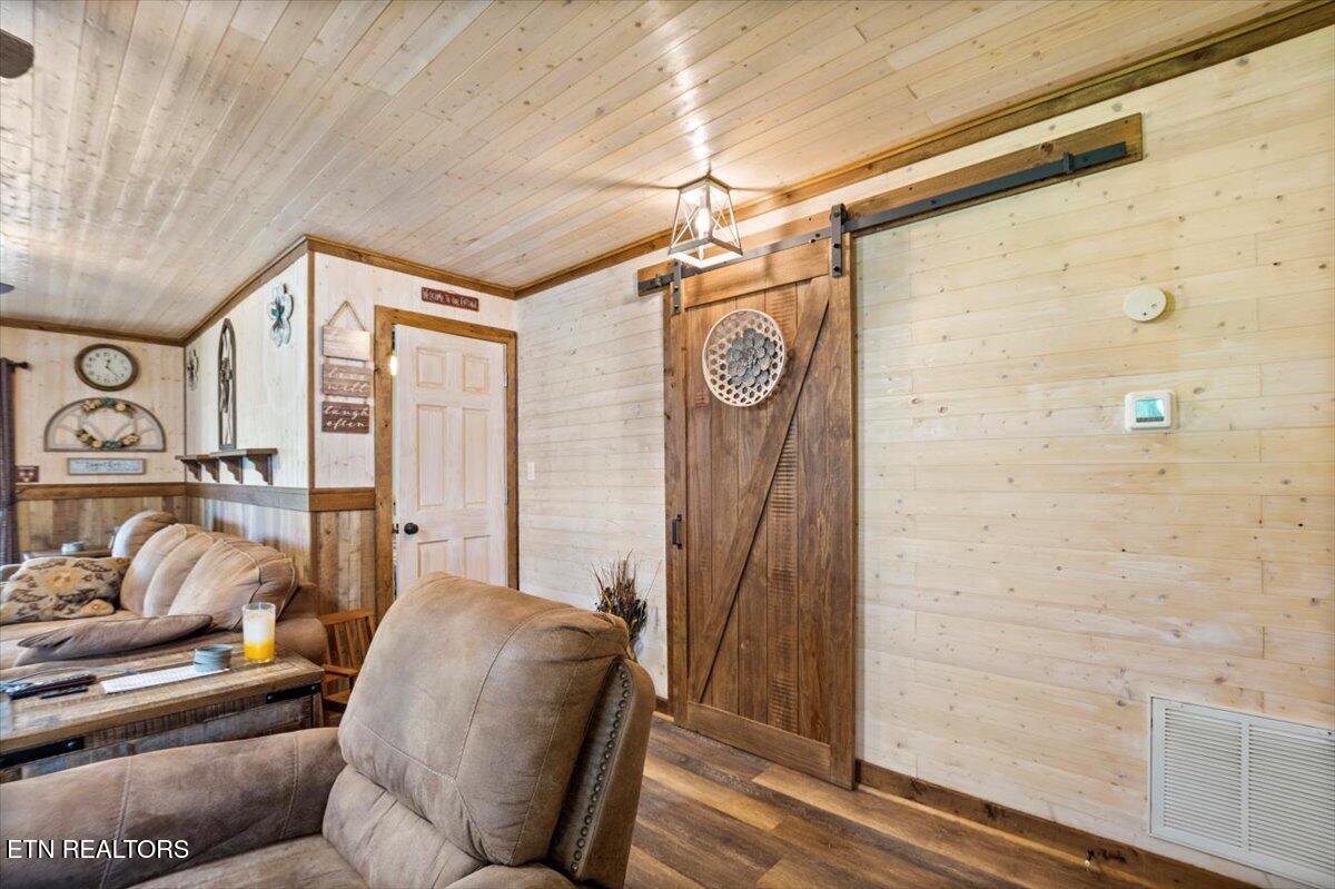 Norris Lake Real Estate - Image# 16