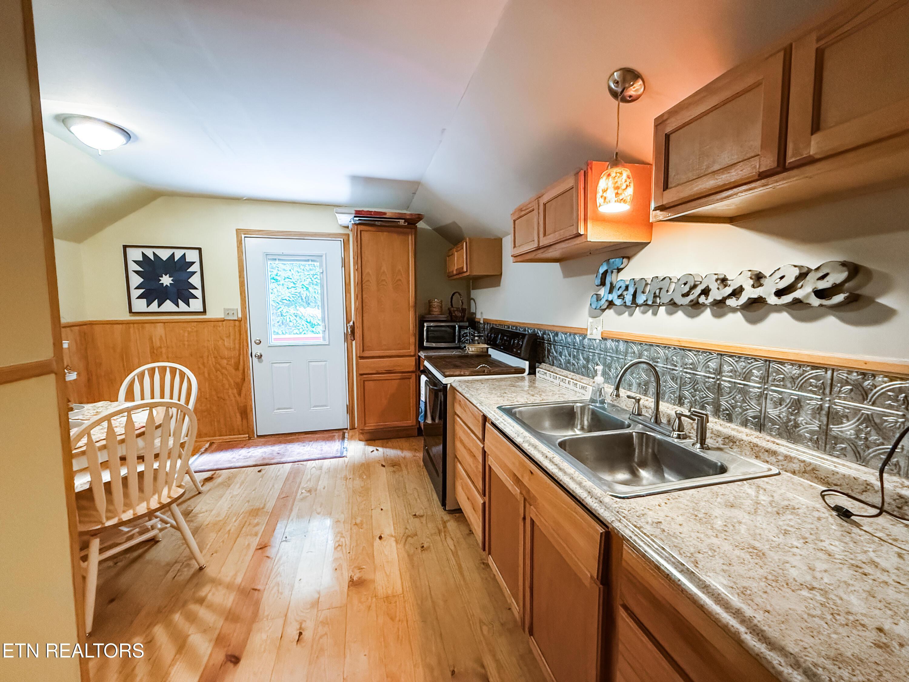 Norris Lake Real Estate - Image# 59