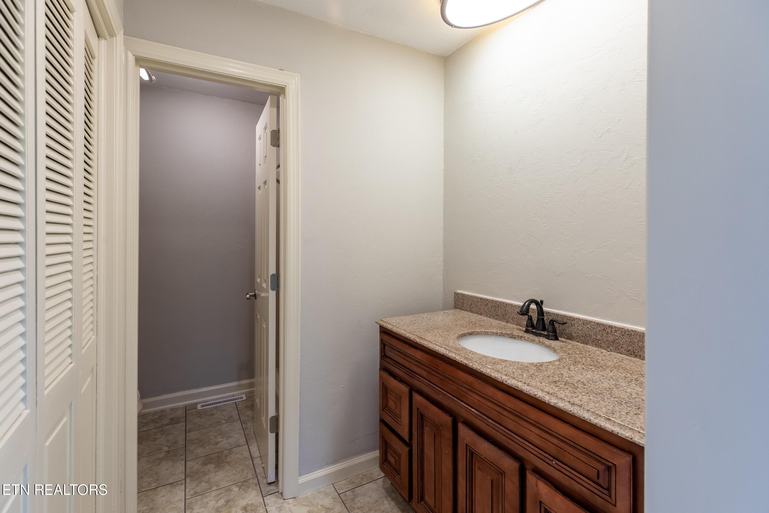 Norris Lake Real Estate - Image# 37