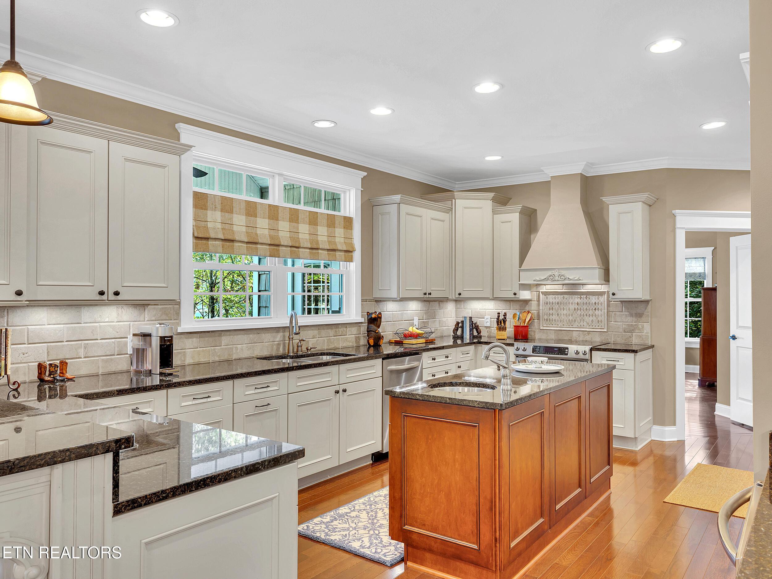 620 Bluff View Rd, New Tazewell, TN - Norris Lake Real Estate - Image# 36