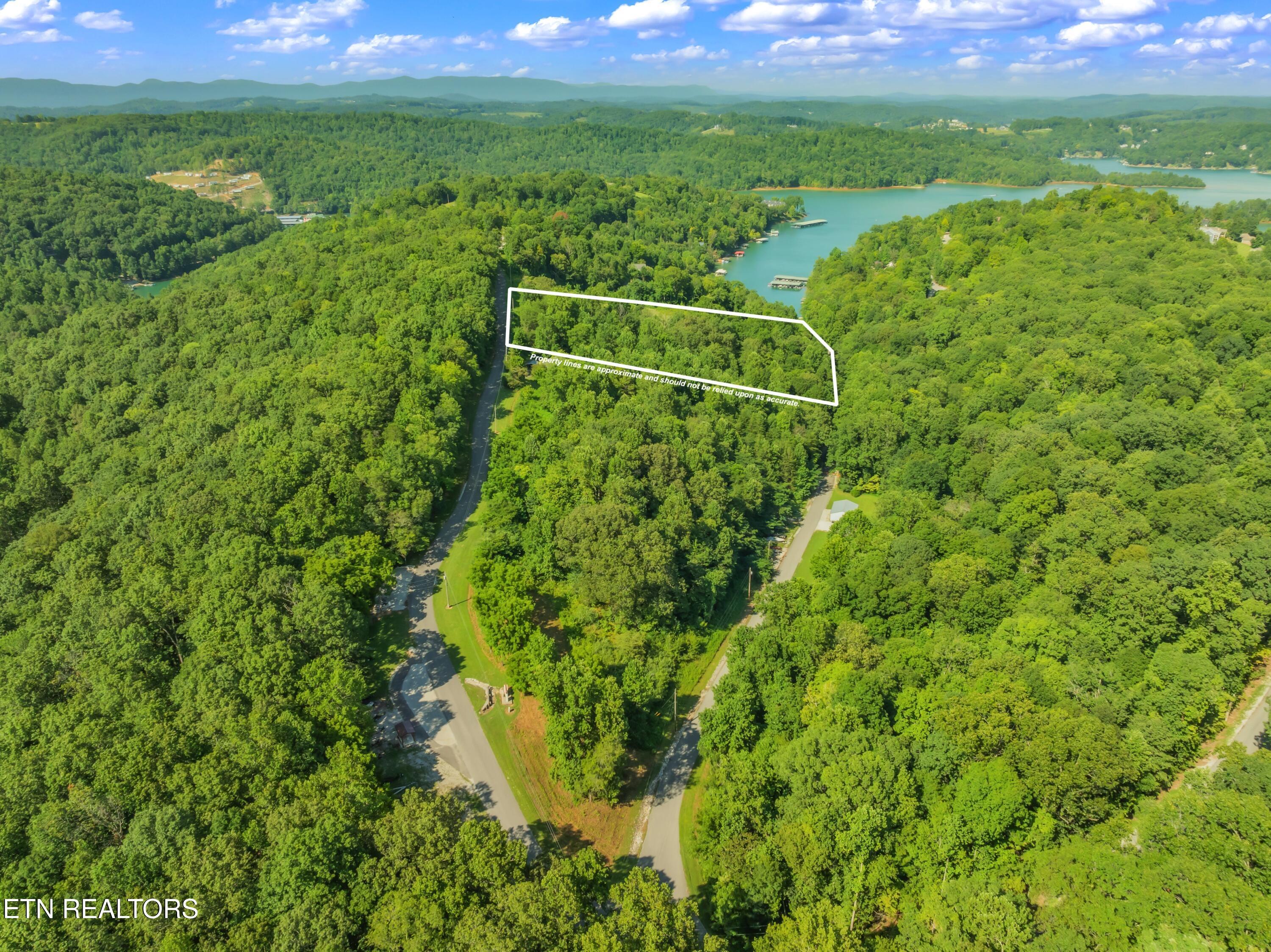 6 Shanghai Landing Lane, Lafollette, TN - Norris Lake Real Estate - Image# 1