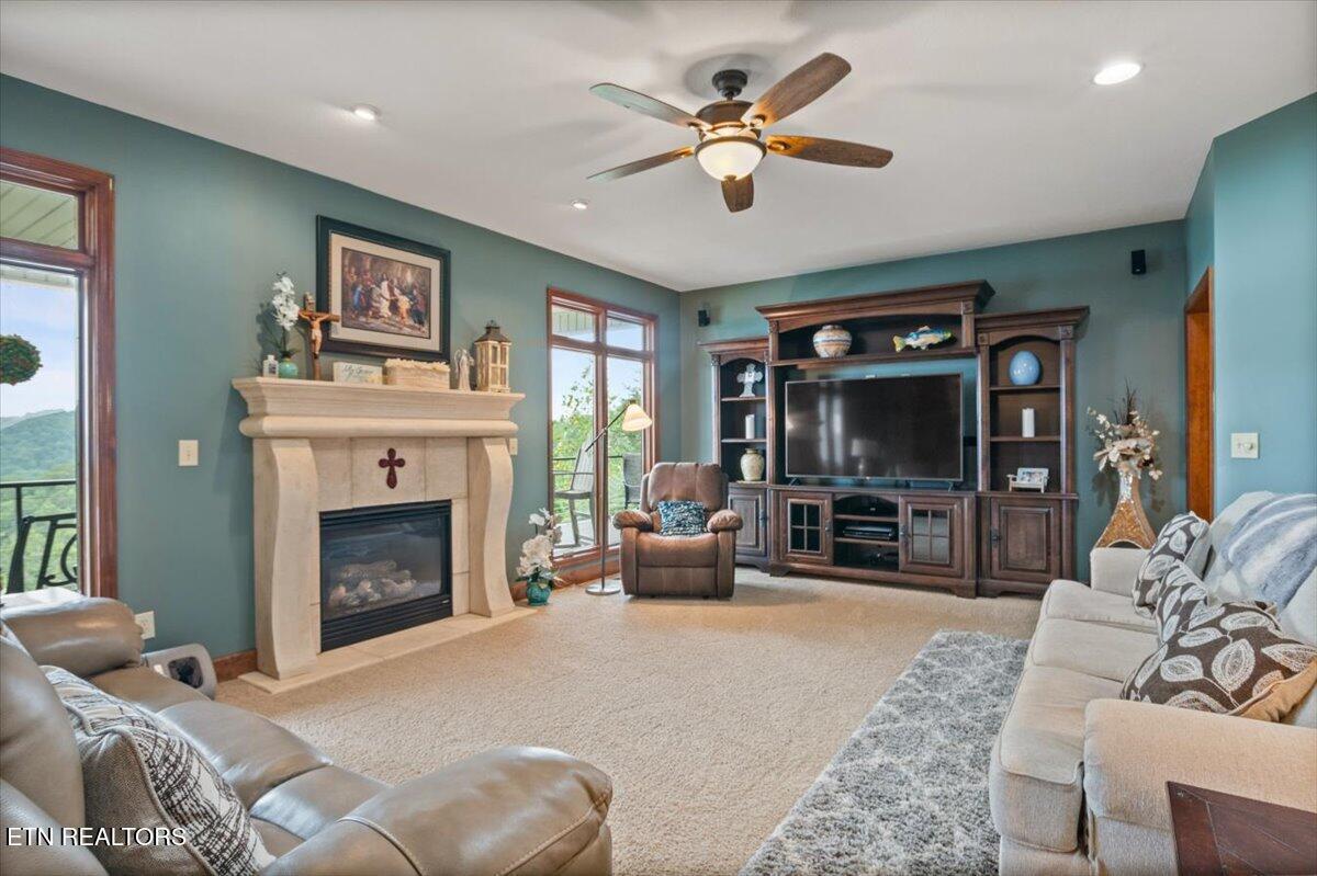 124 Smokeys Point, Lafollette, TN - Norris Lake Real Estate - Image# 12