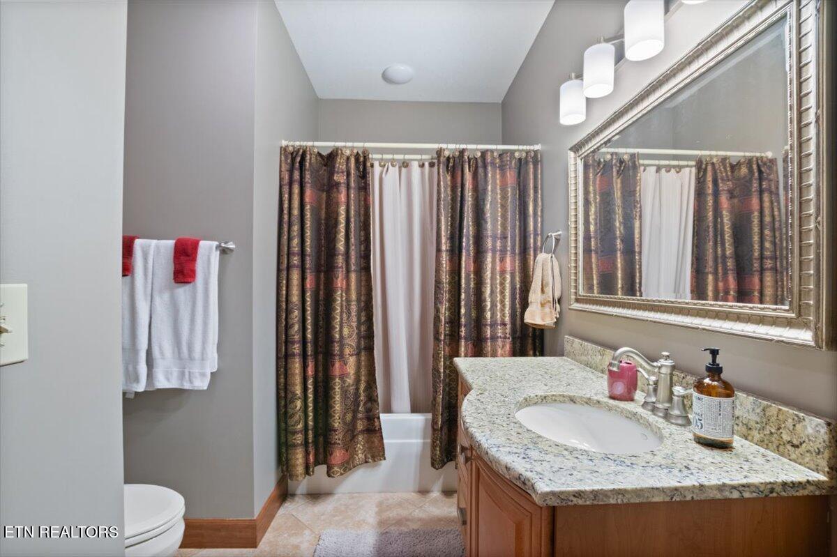 124 Smokeys Point, Lafollette, TN - Norris Lake Real Estate - Image# 37