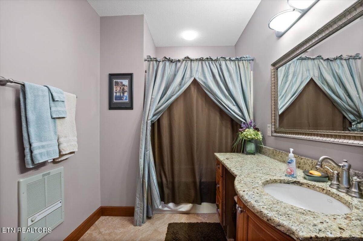 124 Smokeys Point, Lafollette, TN - Norris Lake Real Estate - Image# 42