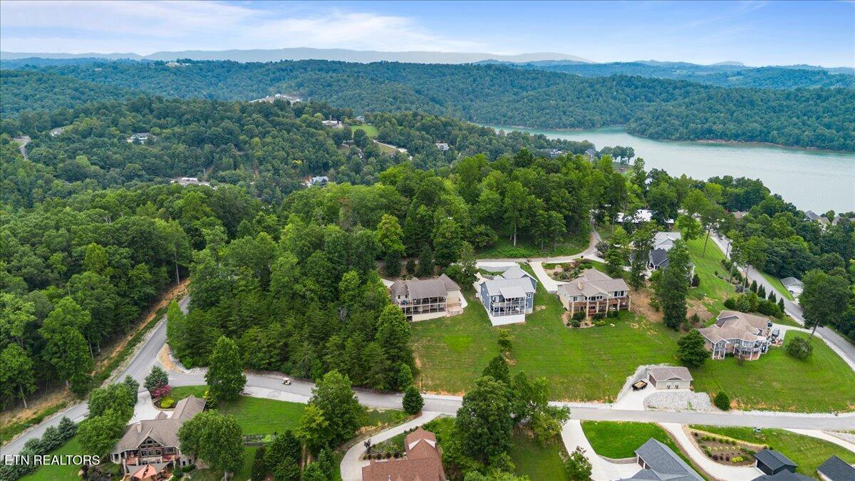 124 Smokeys Point, Lafollette, TN - Norris Lake Real Estate - Image# 45