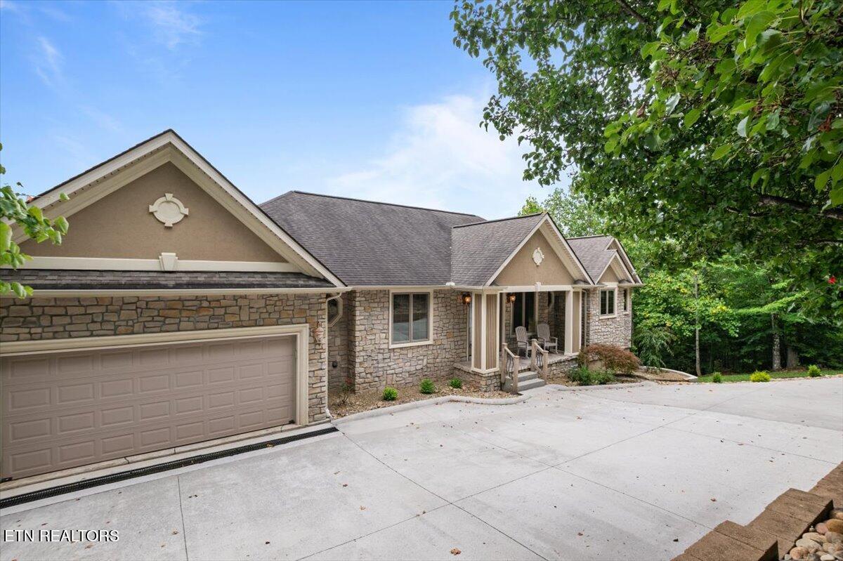 124 Smokeys Point, Lafollette, TN - Norris Lake Real Estate - Image# 47