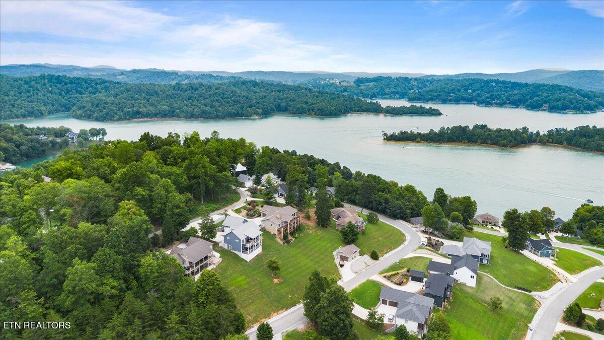 124 Smokeys Point, Lafollette, TN - Norris Lake Real Estate - Image# 49