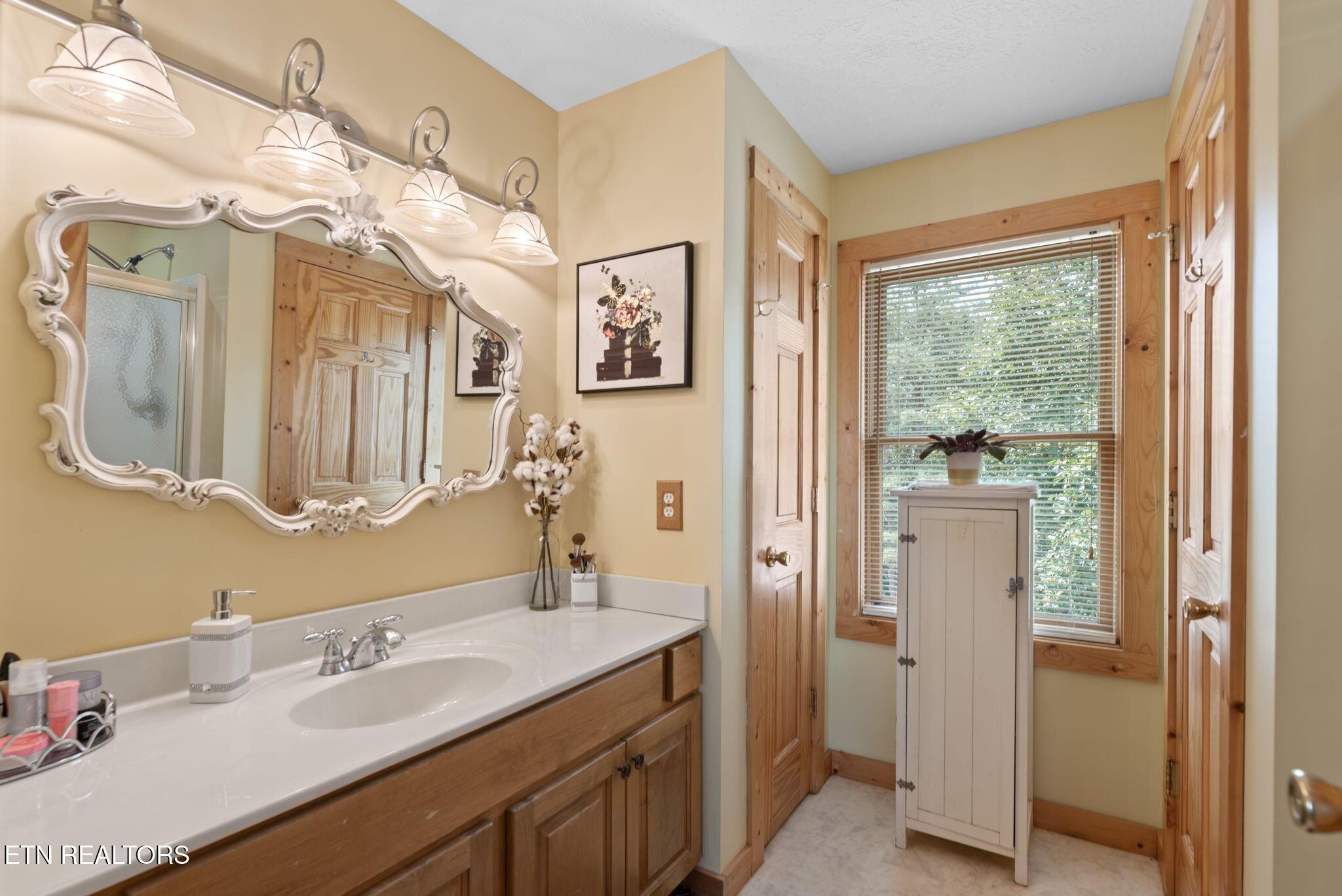201 Wildcat Hallow Rd, New Tazewell, TN - Norris Lake Real Estate - Image# 25