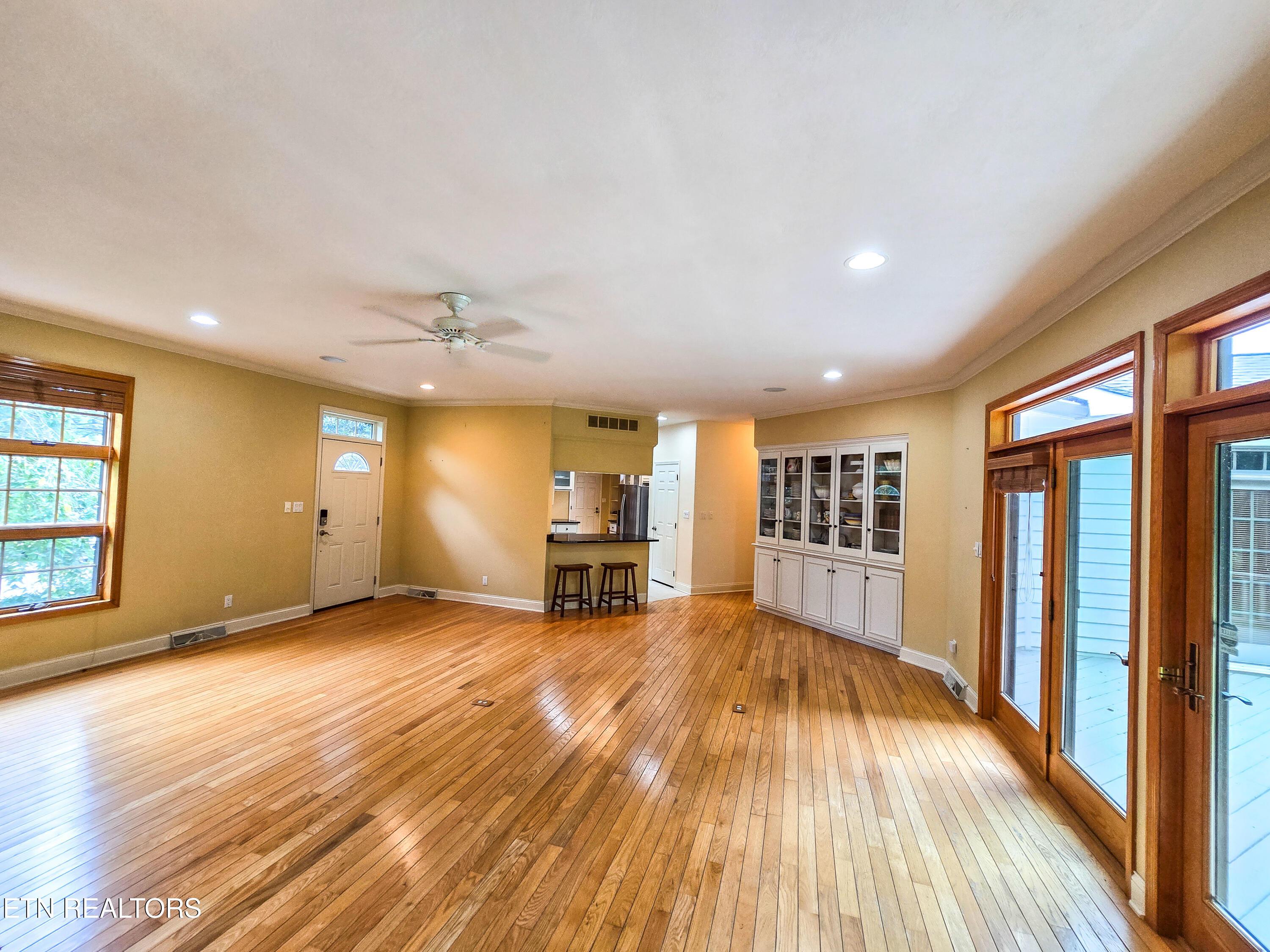 337 Fox Ridge Lane, Caryville, TN - Norris Lake Real Estate - Image# 5
