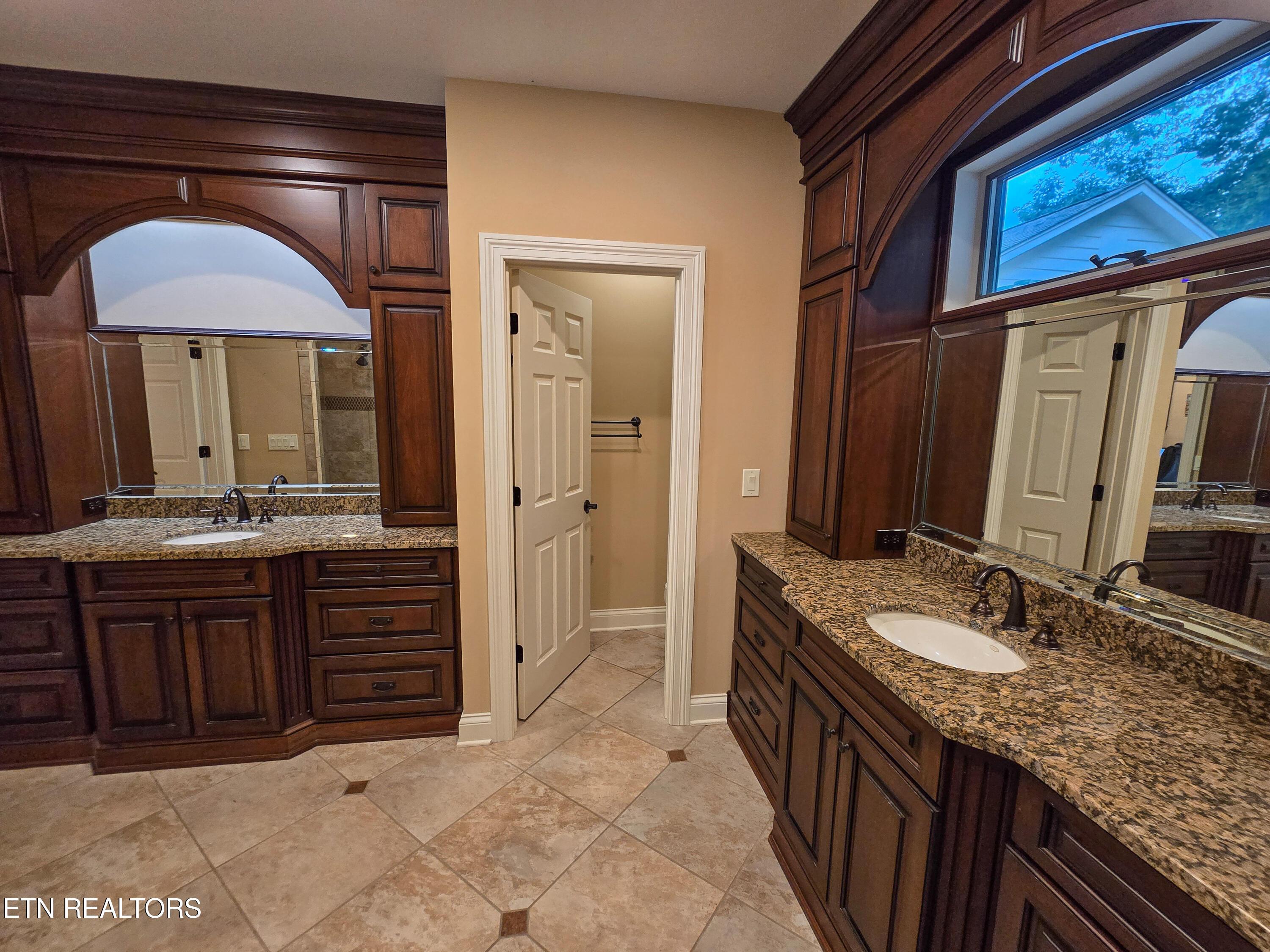 337 Fox Ridge Lane, Caryville, TN - Norris Lake Real Estate - Image# 24
