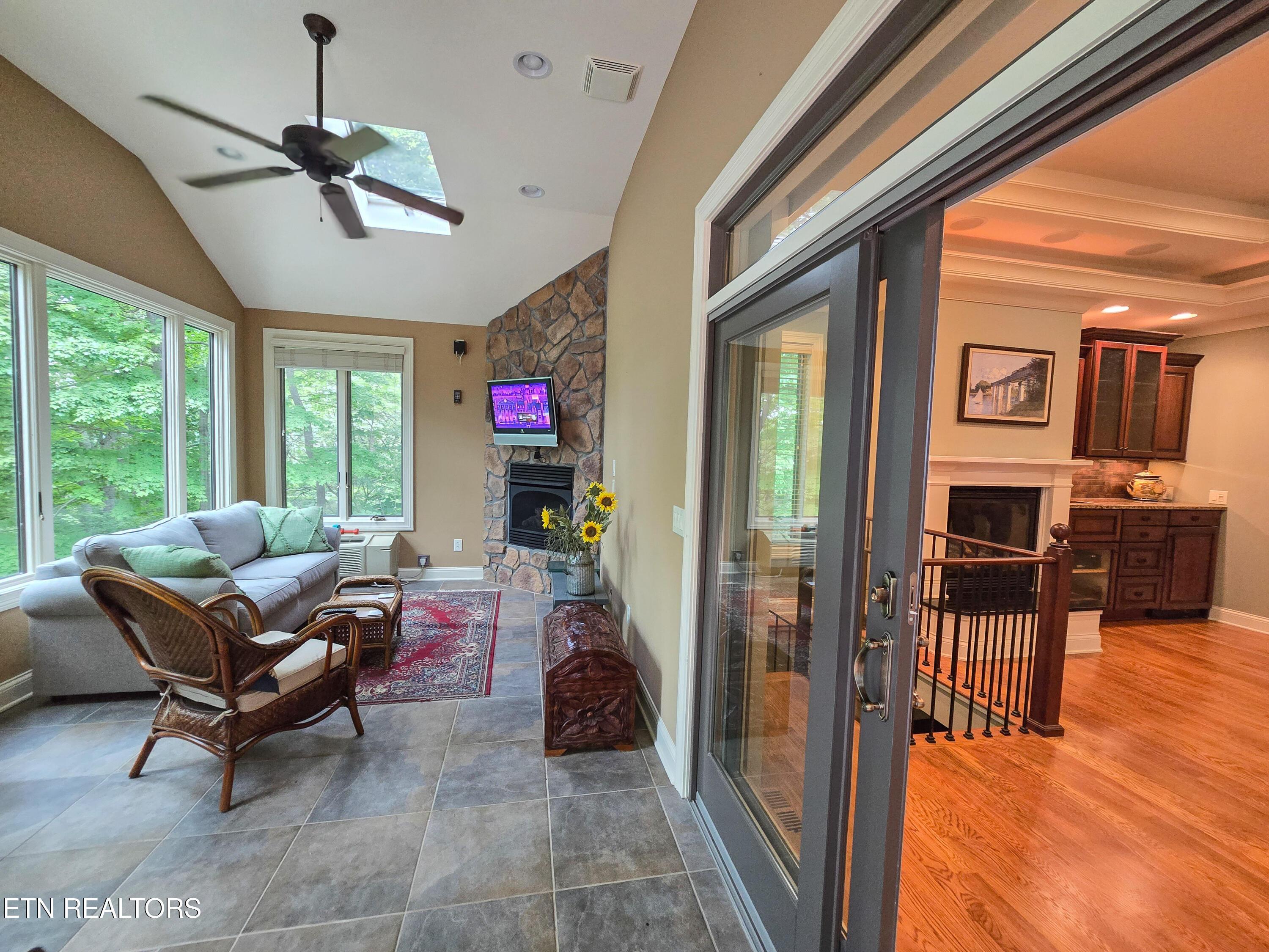 337 Fox Ridge Lane, Caryville, TN - Norris Lake Real Estate - Image# 31