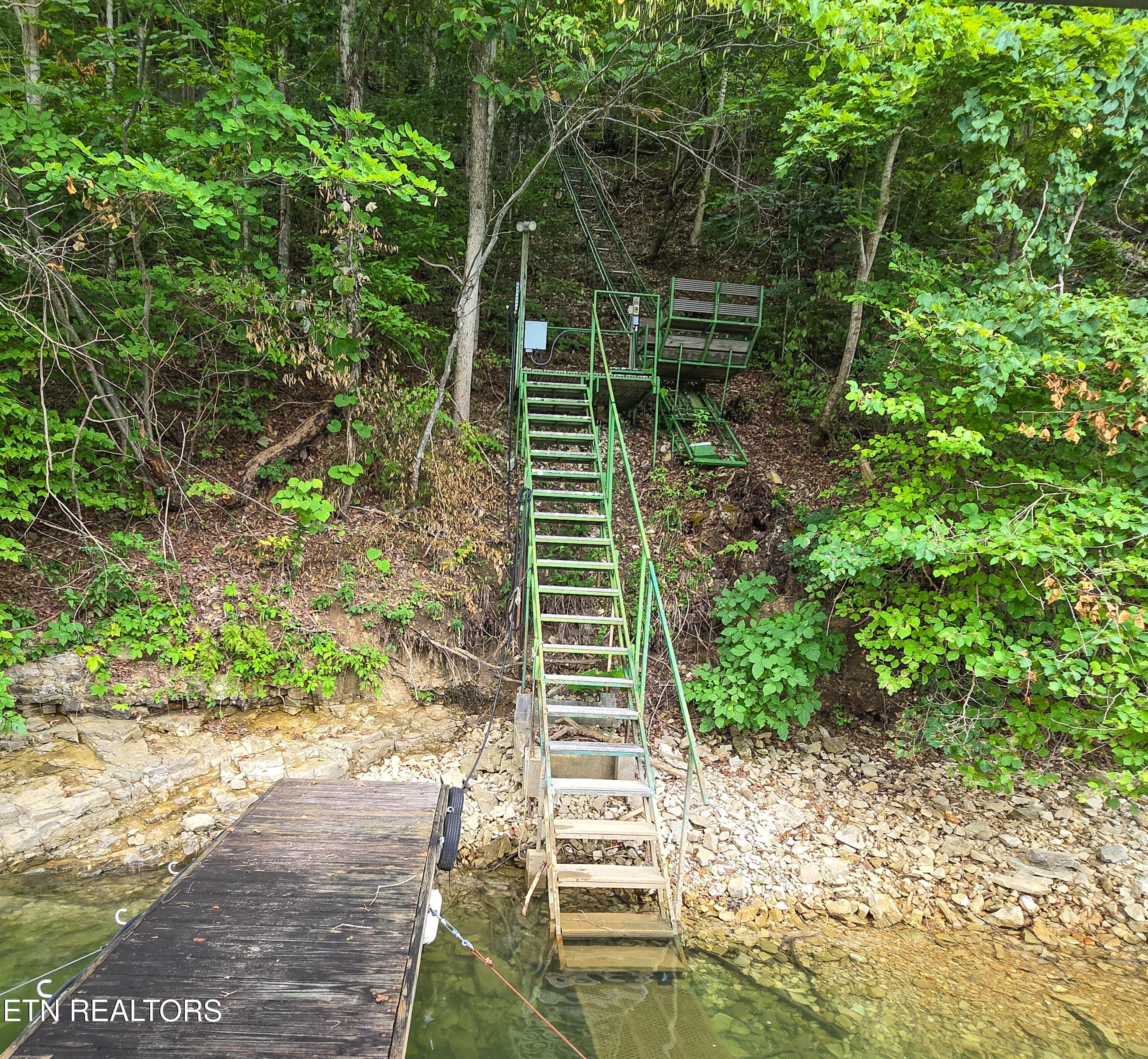 337 Fox Ridge Lane, Caryville, TN - Norris Lake Real Estate - Image# 55