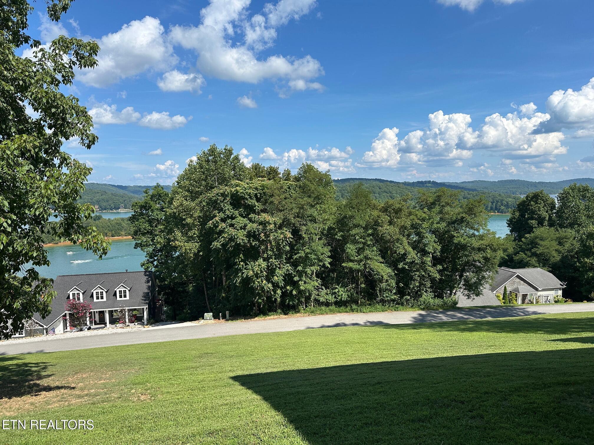Norris Crest Drive, Lafollette, TN - Norris Lake Real Estate - Image# 1