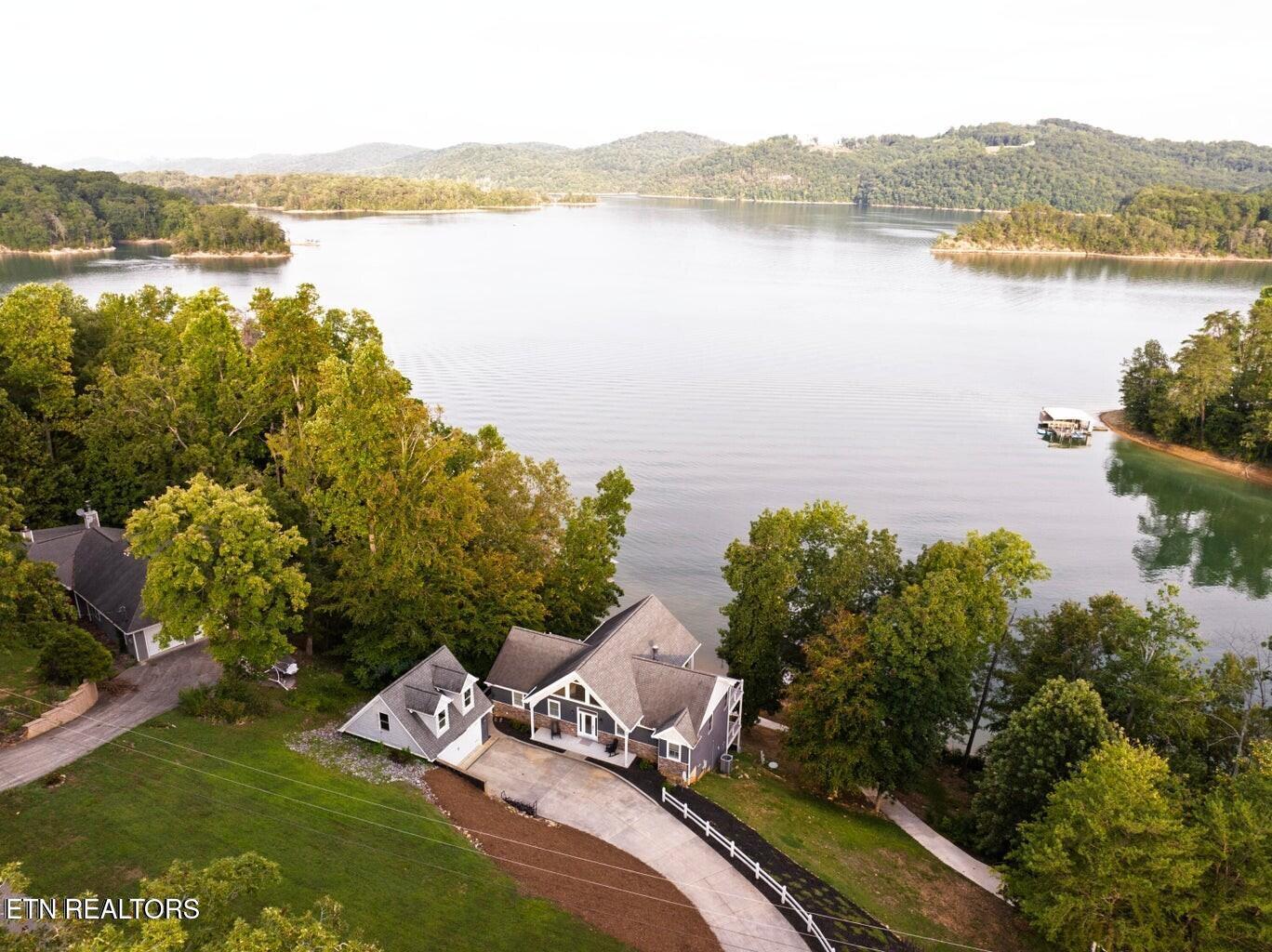 1401 Lakeview Drive, Sharps Chapel, TN - Norris Lake Real Estate - Image# 2